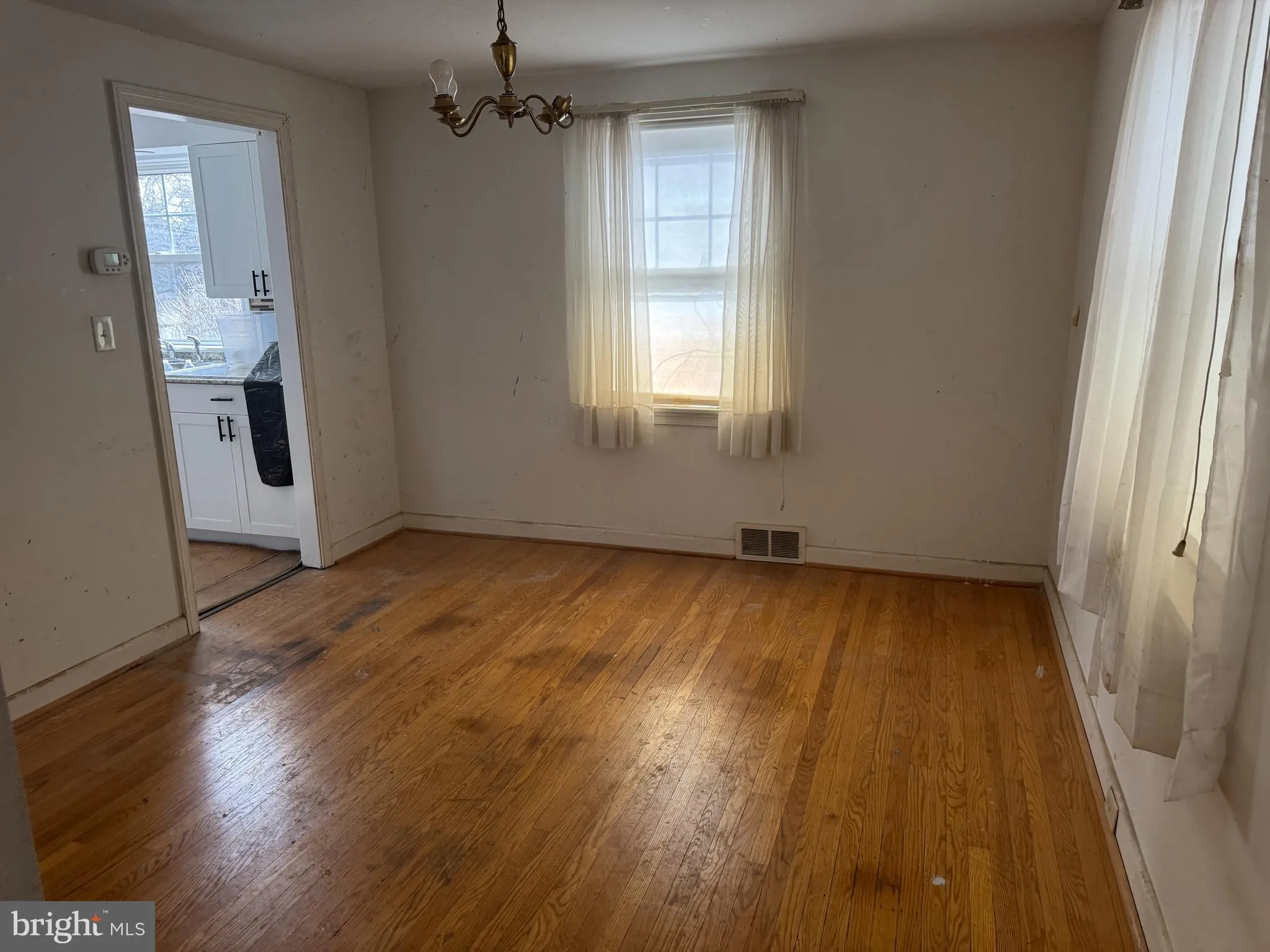 Paoli, Pennsylvania 19301, United States, 3 Bedrooms Bedrooms, ,2 BathroomsBathrooms,Residential,Active,77740