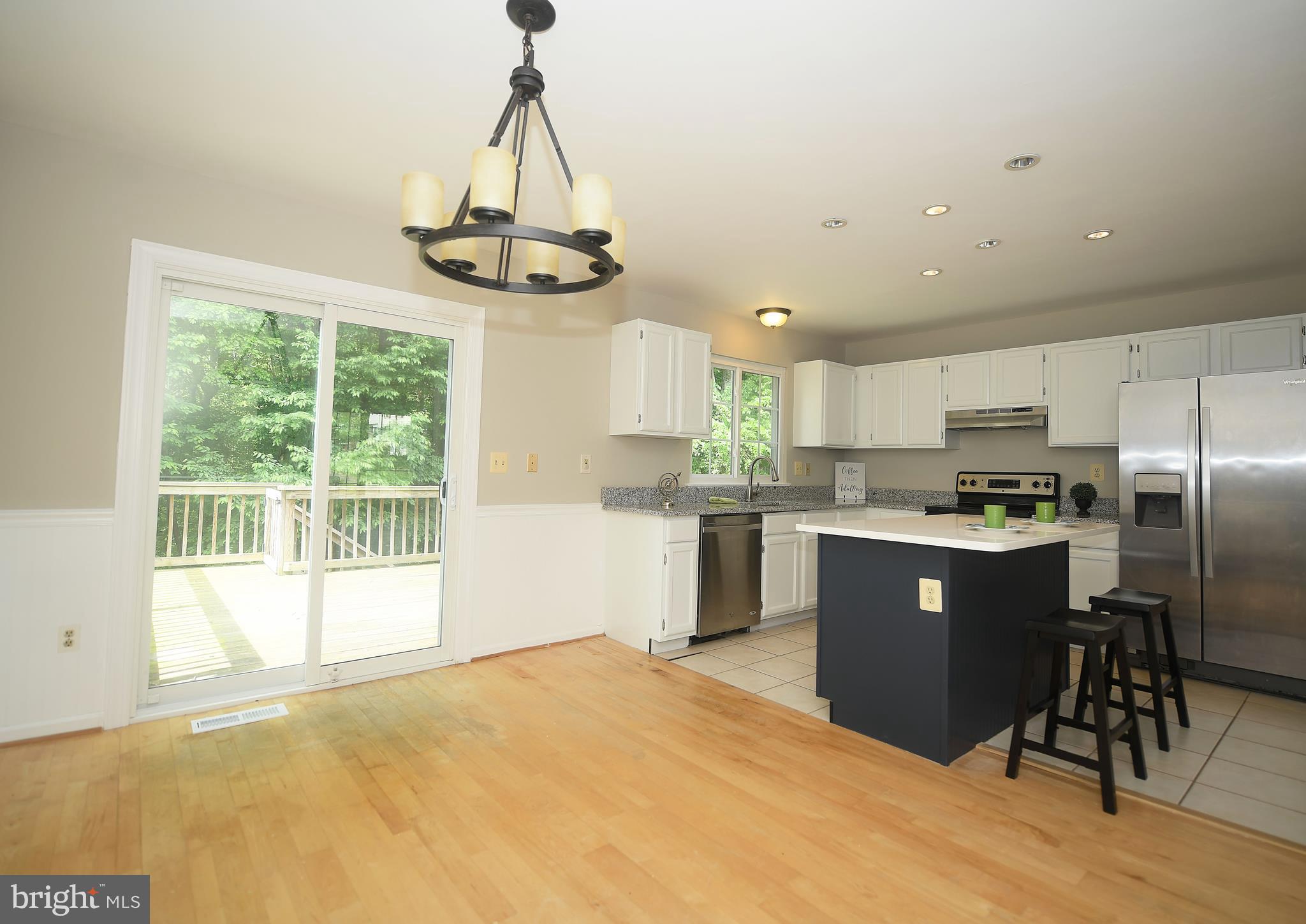 VILLAGE OF THOMAS RUN - Residential Lease