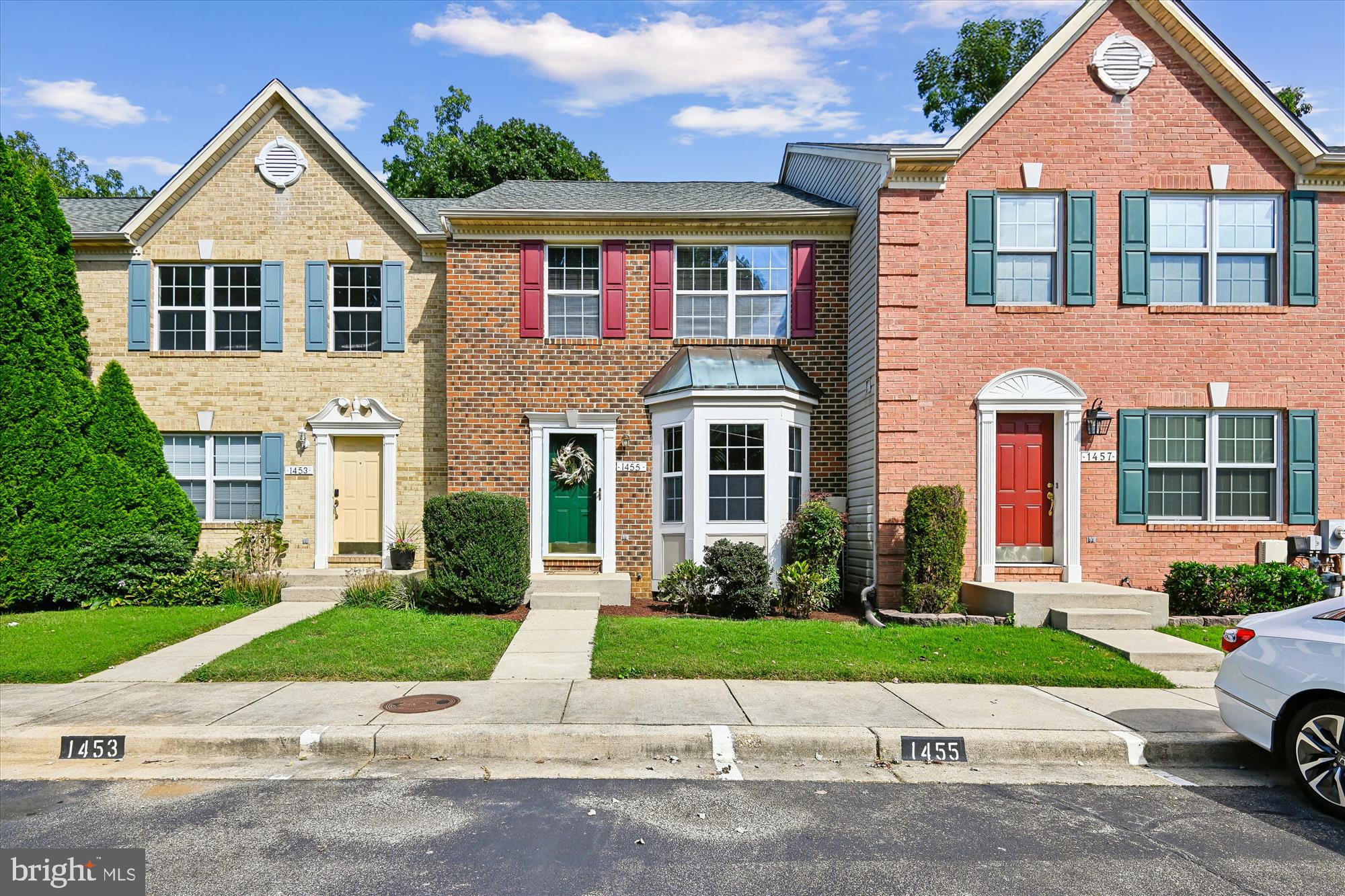 1455 FALCON NEST COURT