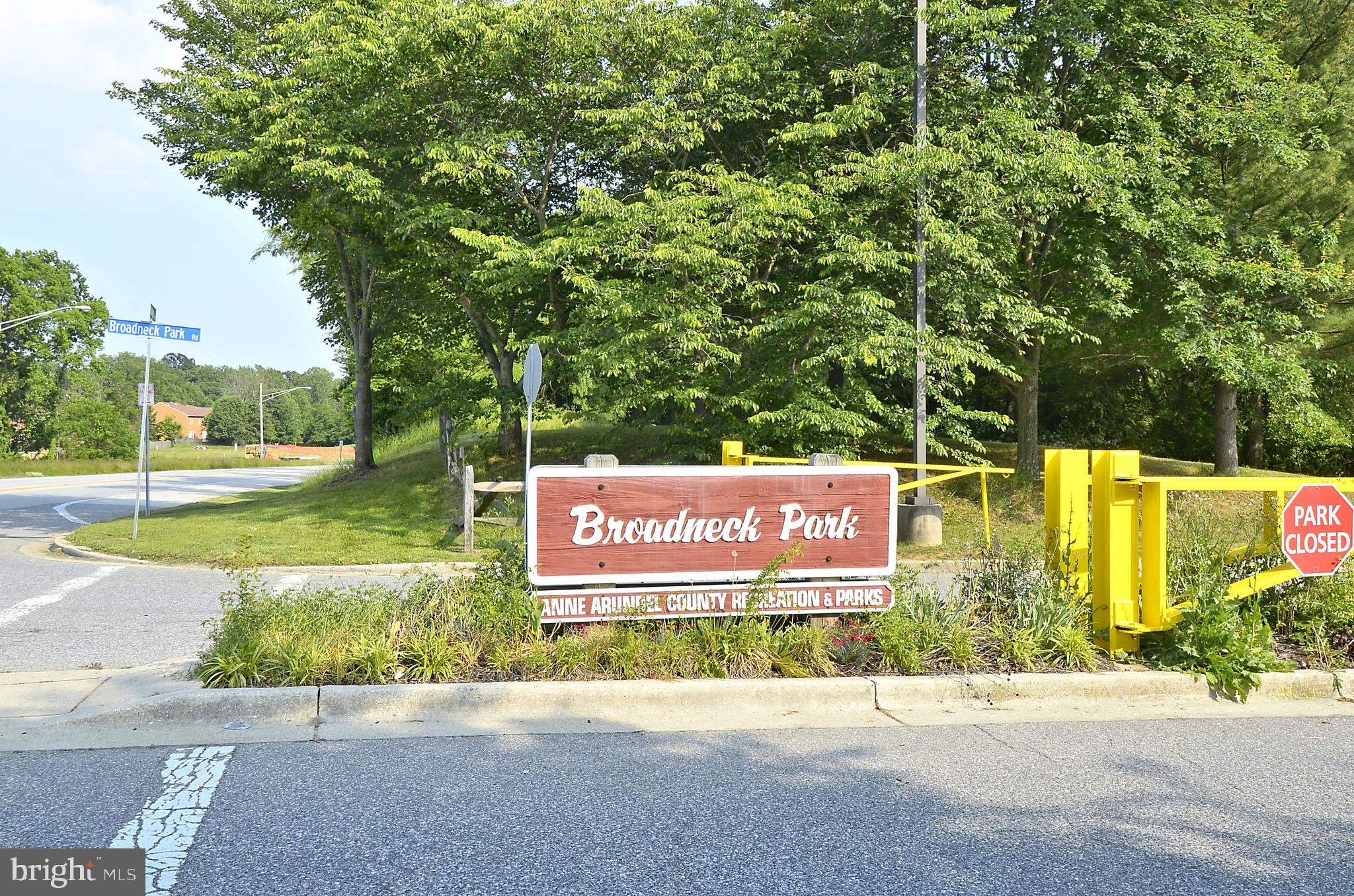 FALCON CREST - Residential