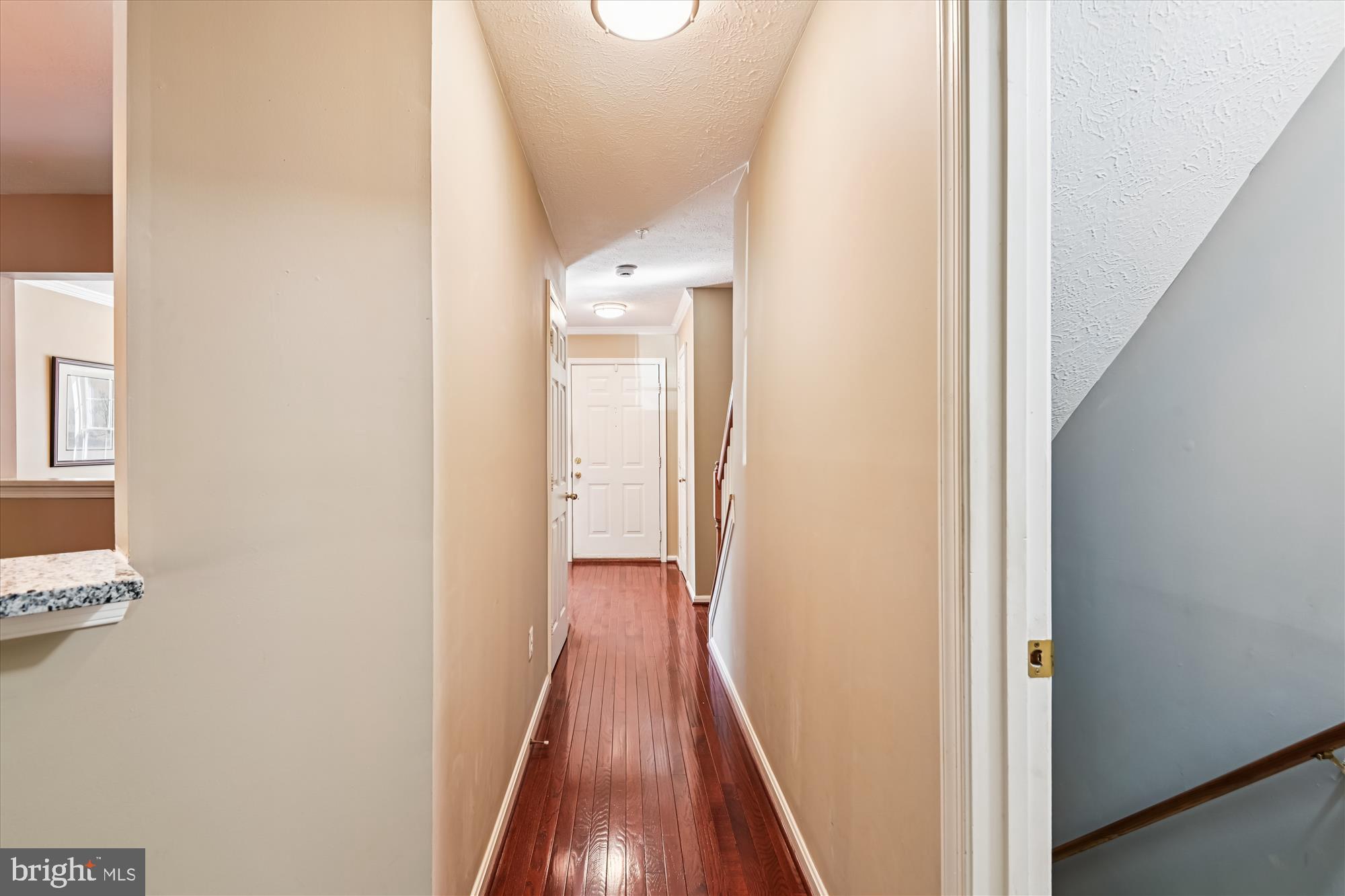 FALCON CREST - Residential