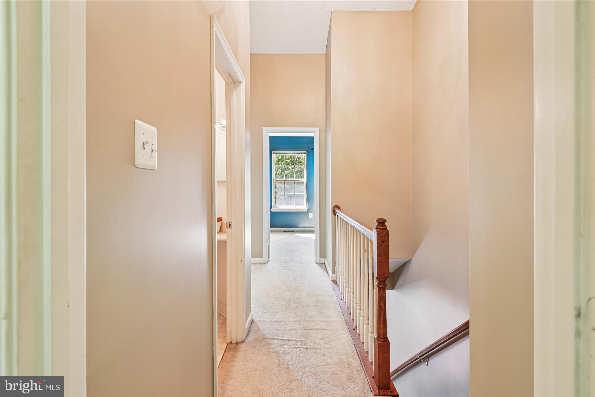 FALCON CREST - Residential