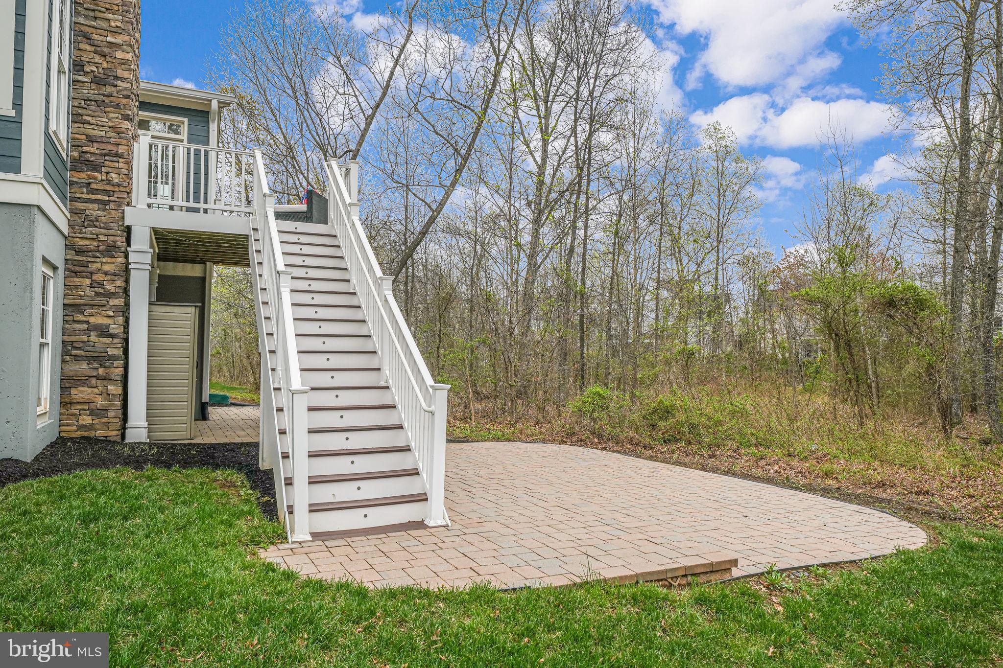 GROVE AT WILLOWSFORD - Residential