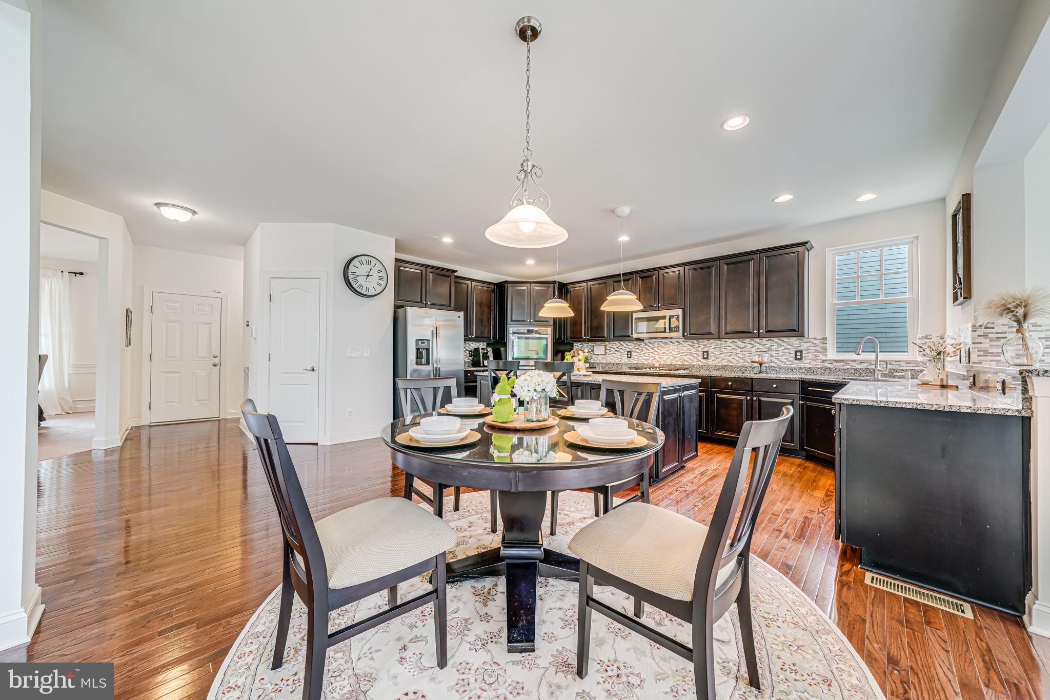 GROVE AT WILLOWSFORD - Residential