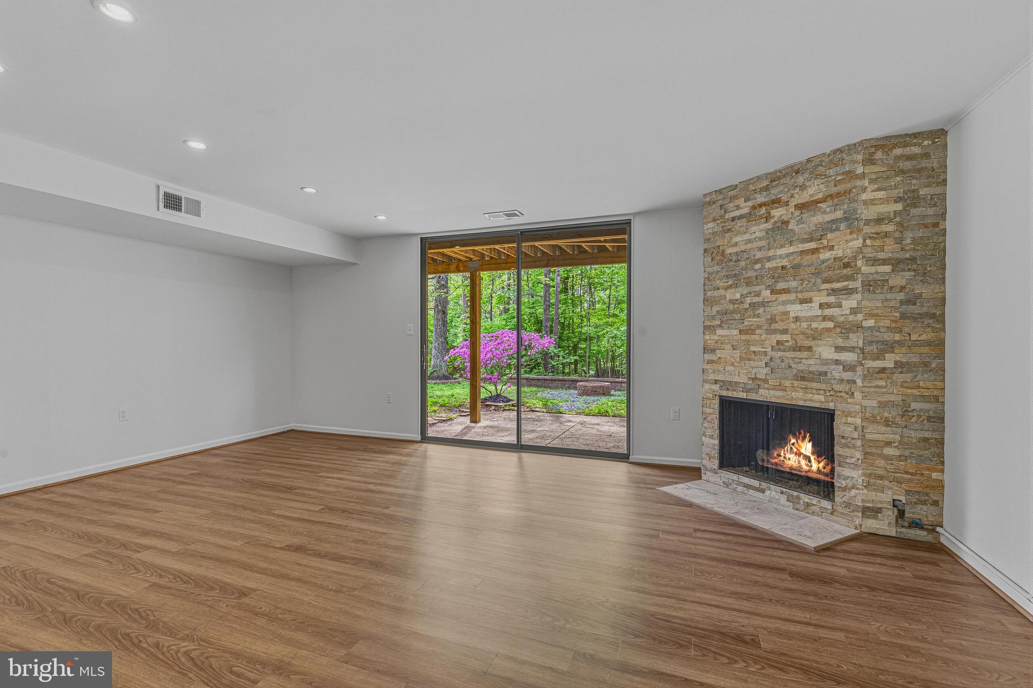 INVERNESS FOREST - Residential