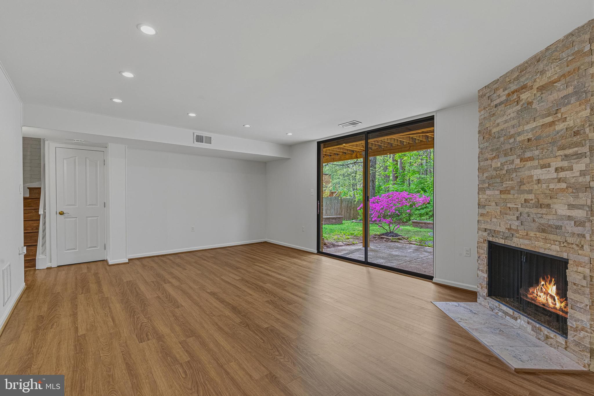 INVERNESS FOREST - Residential