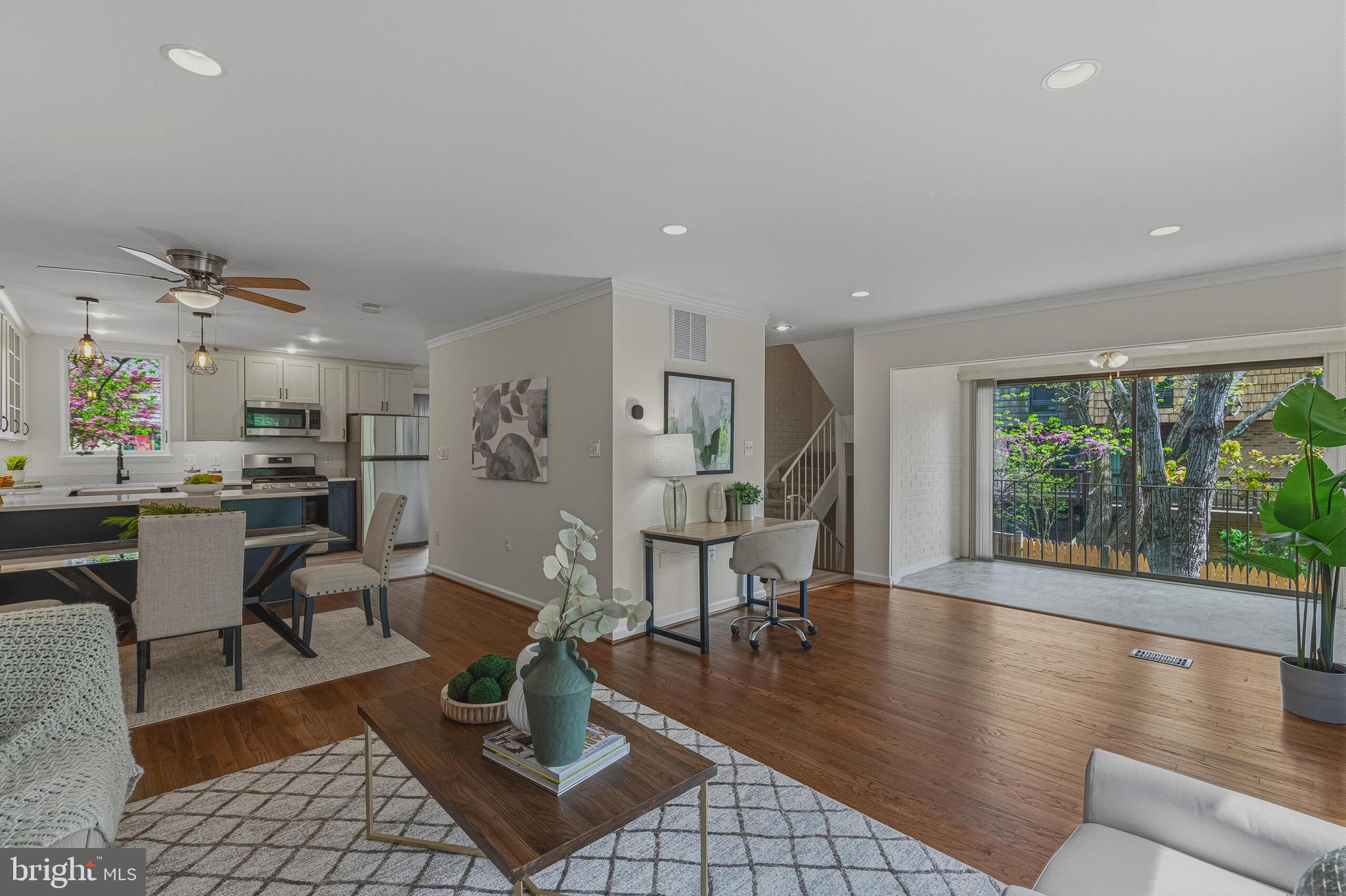 INVERNESS FOREST - Residential