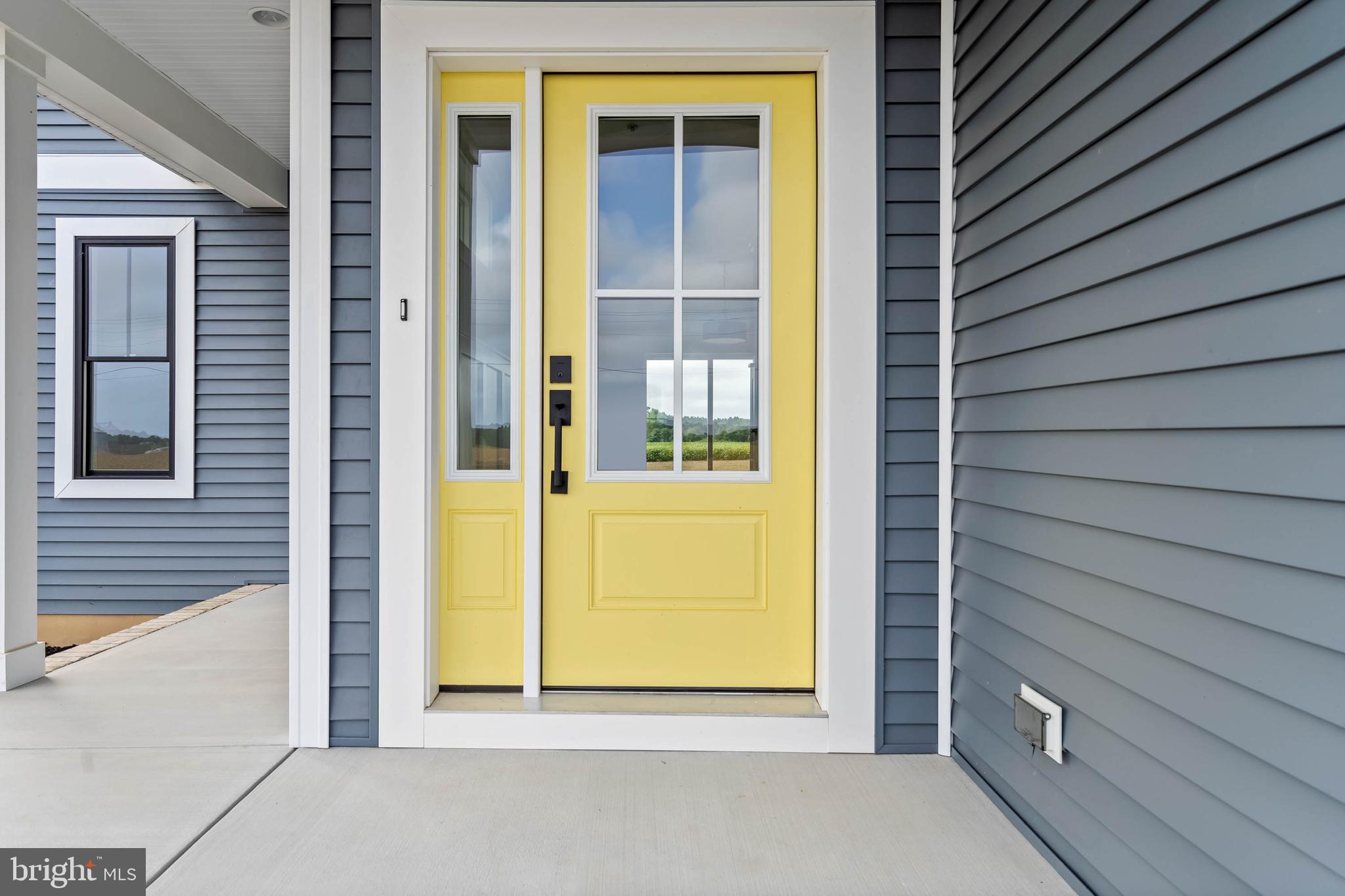 22520 HUMMINGBIRD ROAD