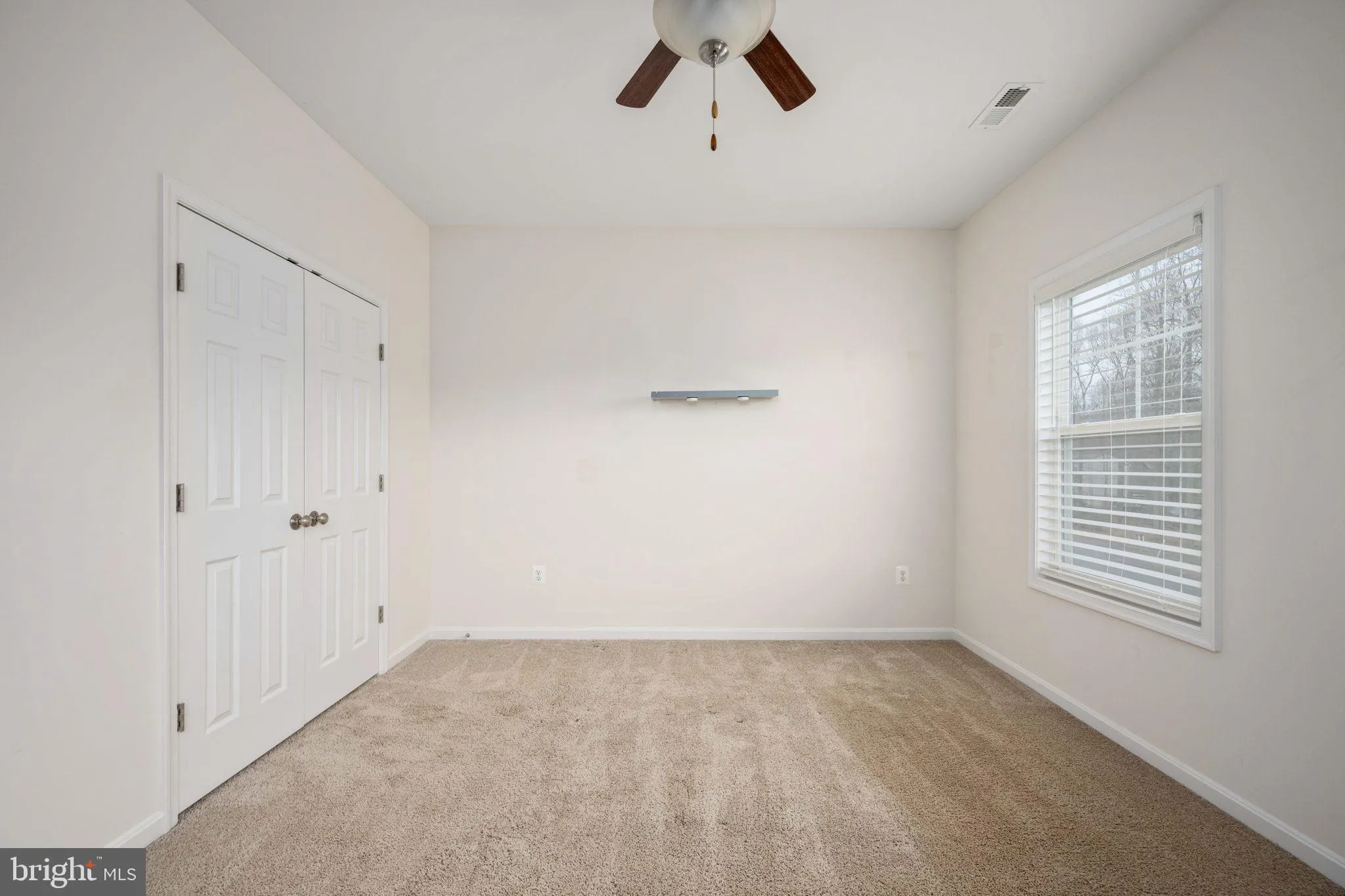 Stafford, Virginia 22556, United States, 4 Bedrooms Bedrooms, ,4 BathroomsBathrooms,Residential,Contingent,1982