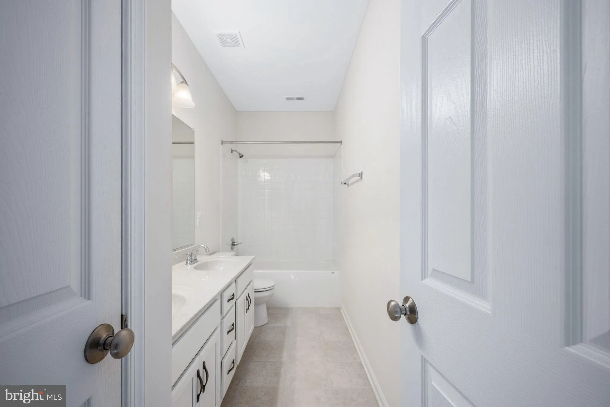 Stafford, Virginia 22556, United States, 4 Bedrooms Bedrooms, ,4 BathroomsBathrooms,Residential,Contingent,1982