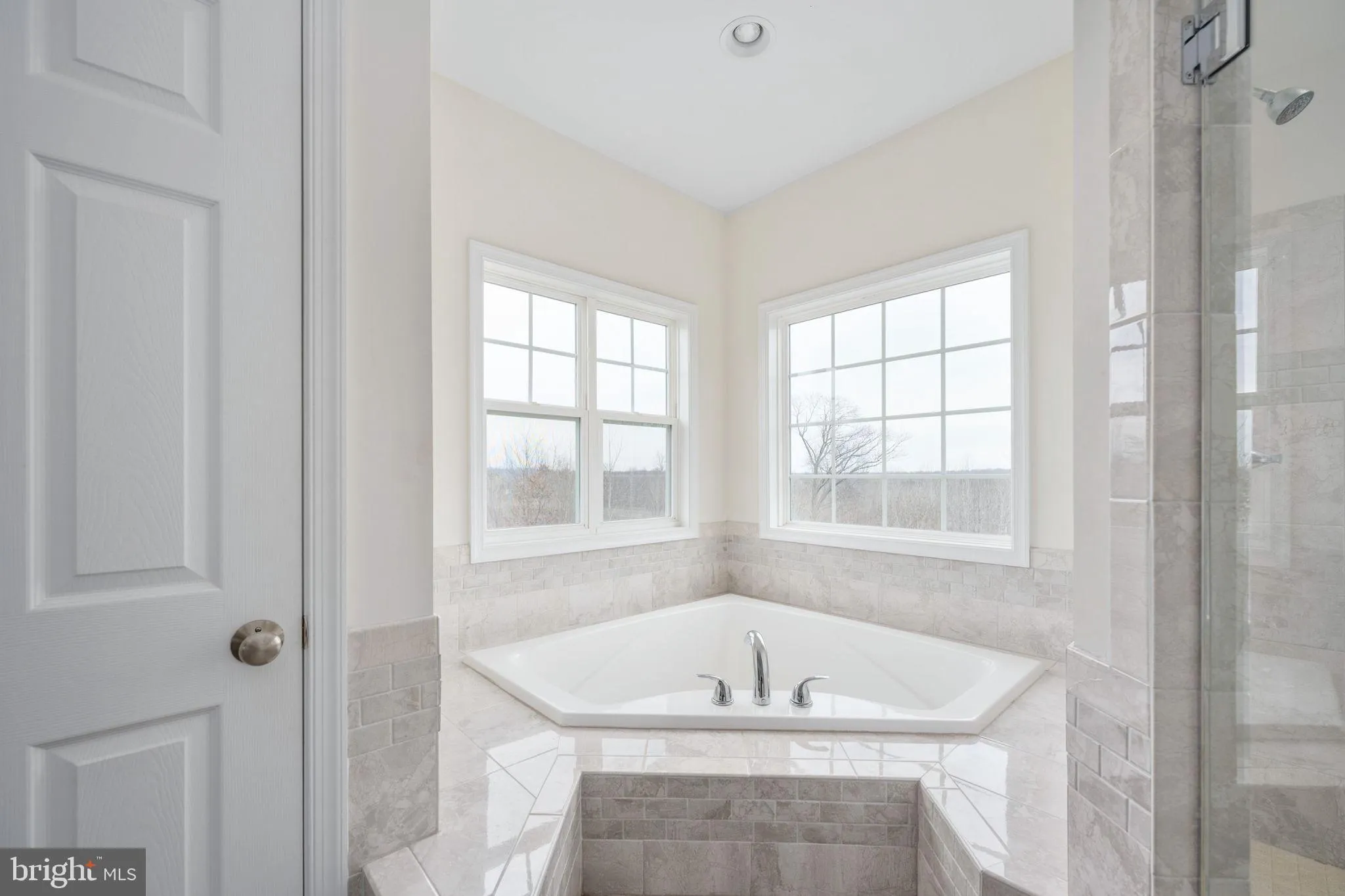 Stafford, Virginia 22556, United States, 4 Bedrooms Bedrooms, ,4 BathroomsBathrooms,Residential,Contingent,1982