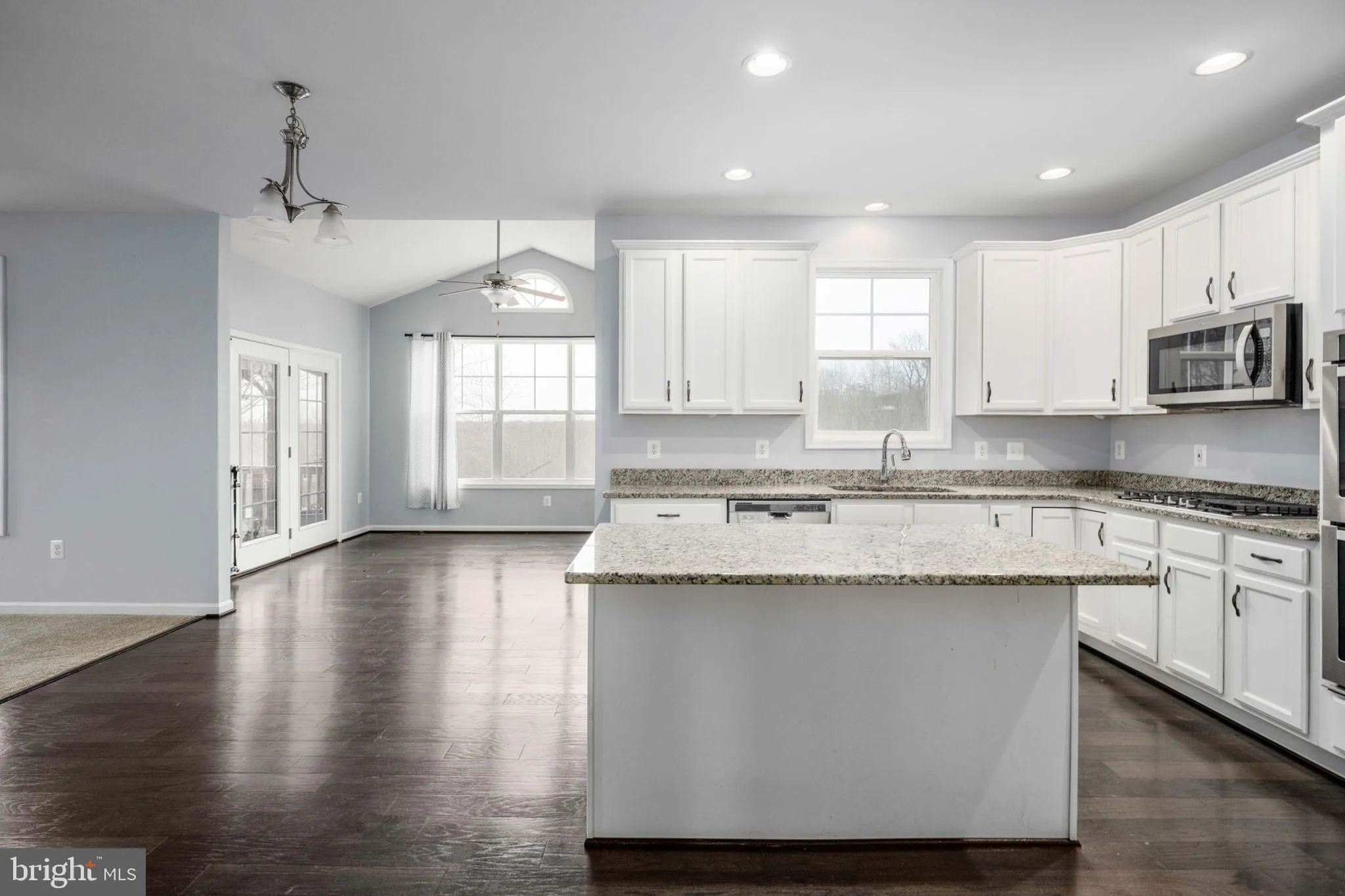 Stafford, Virginia 22556, United States, 4 Bedrooms Bedrooms, ,4 BathroomsBathrooms,Residential,Contingent,1982