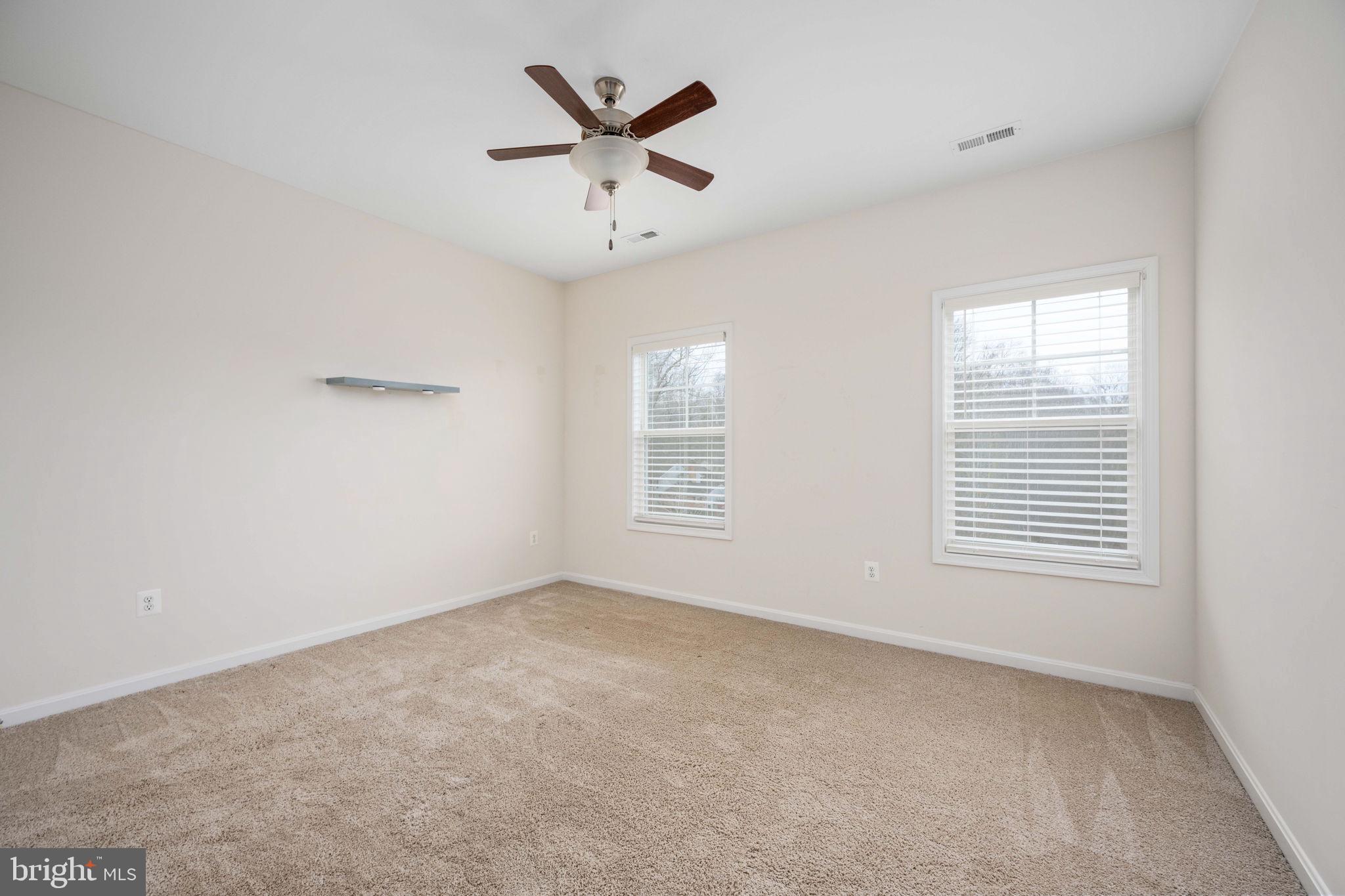 CHURCHILL MEADOWS - Residential