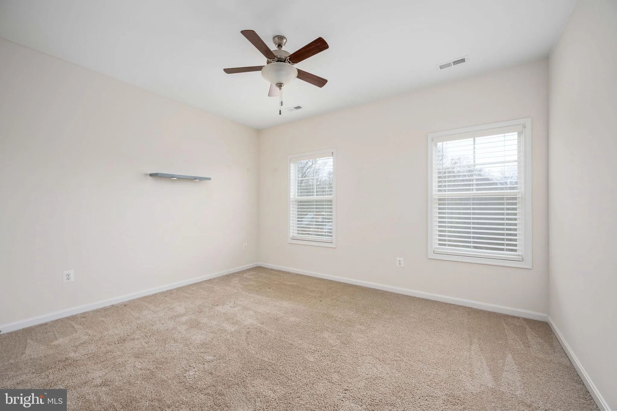 Stafford, Virginia 22556, United States, 4 Bedrooms Bedrooms, ,4 BathroomsBathrooms,Residential,Contingent,1982