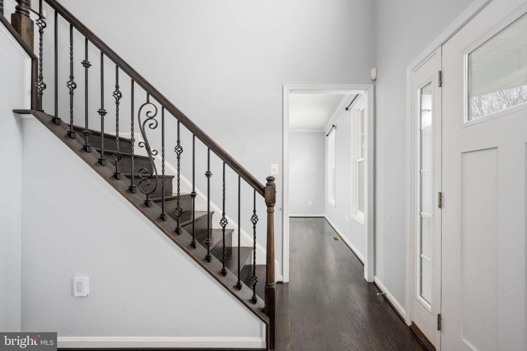 CHURCHILL MEADOWS - Residential