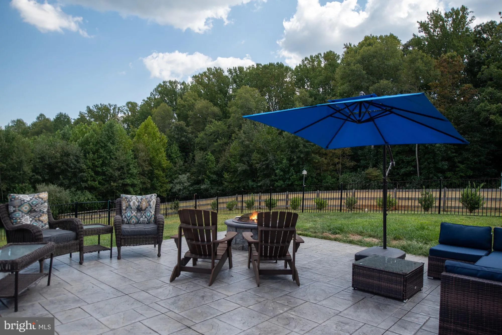 Stafford, Virginia 22556, United States, 4 Bedrooms Bedrooms, ,4 BathroomsBathrooms,Residential,Contingent,1982