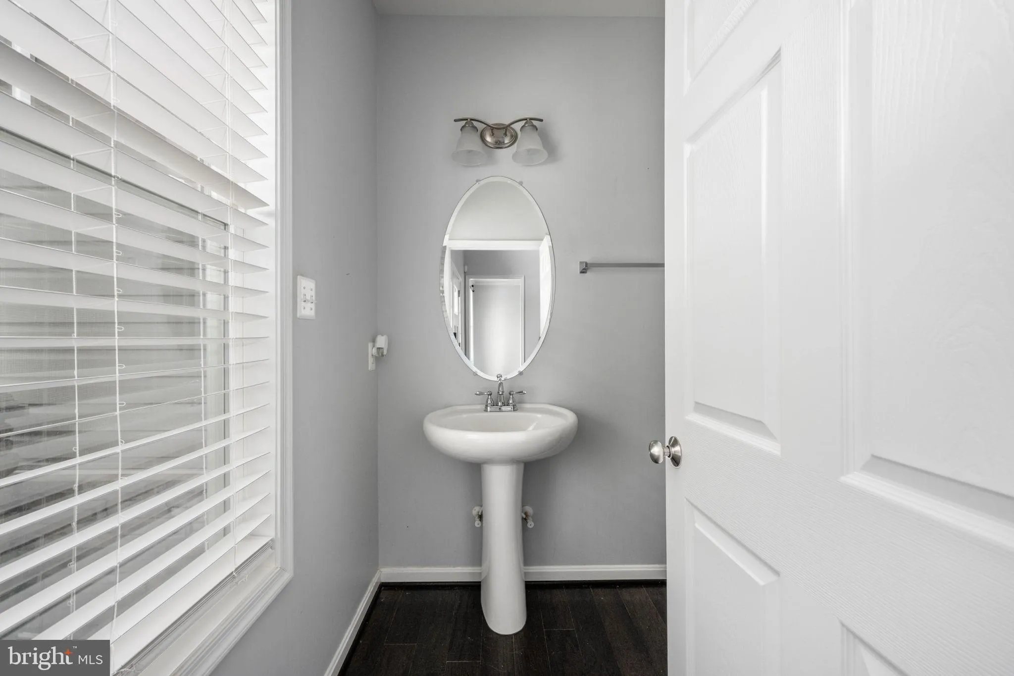 Stafford, Virginia 22556, United States, 4 Bedrooms Bedrooms, ,4 BathroomsBathrooms,Residential,Contingent,1982