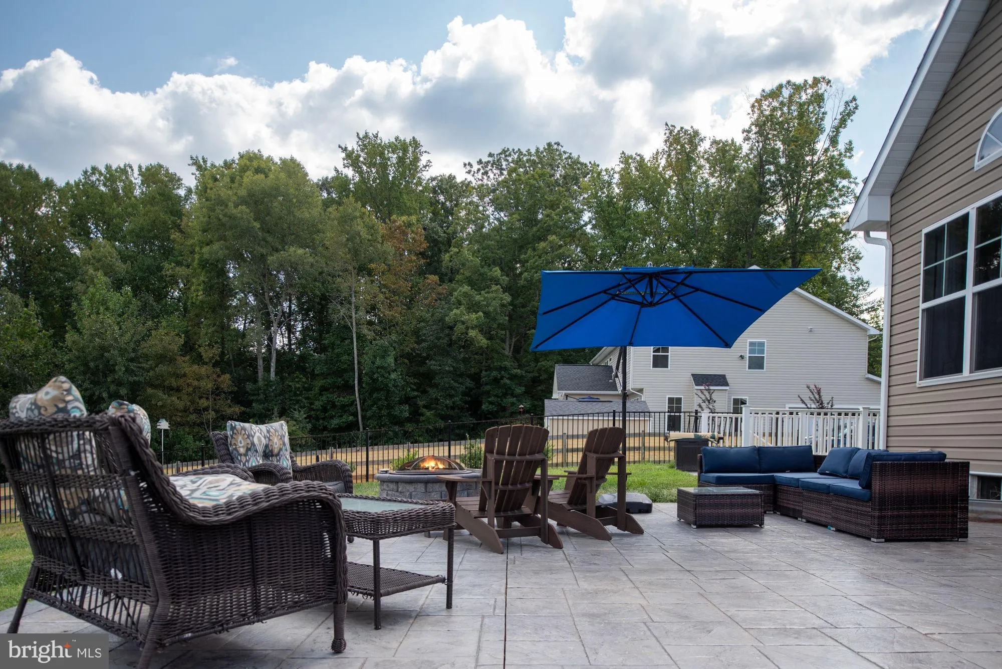 Stafford, Virginia 22556, United States, 4 Bedrooms Bedrooms, ,4 BathroomsBathrooms,Residential,Contingent,1982