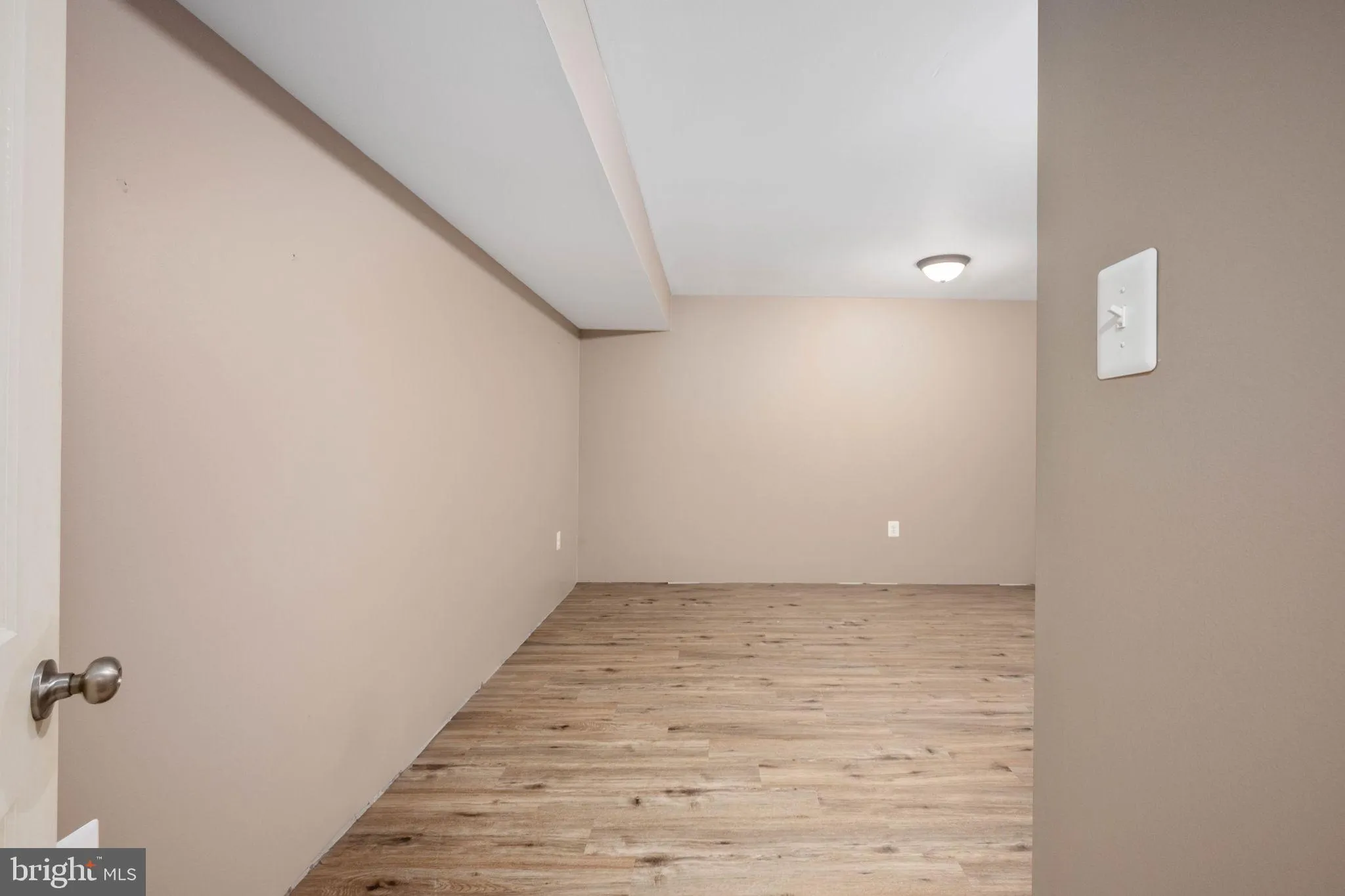 Stafford, Virginia 22556, United States, 4 Bedrooms Bedrooms, ,4 BathroomsBathrooms,Residential,Contingent,1982