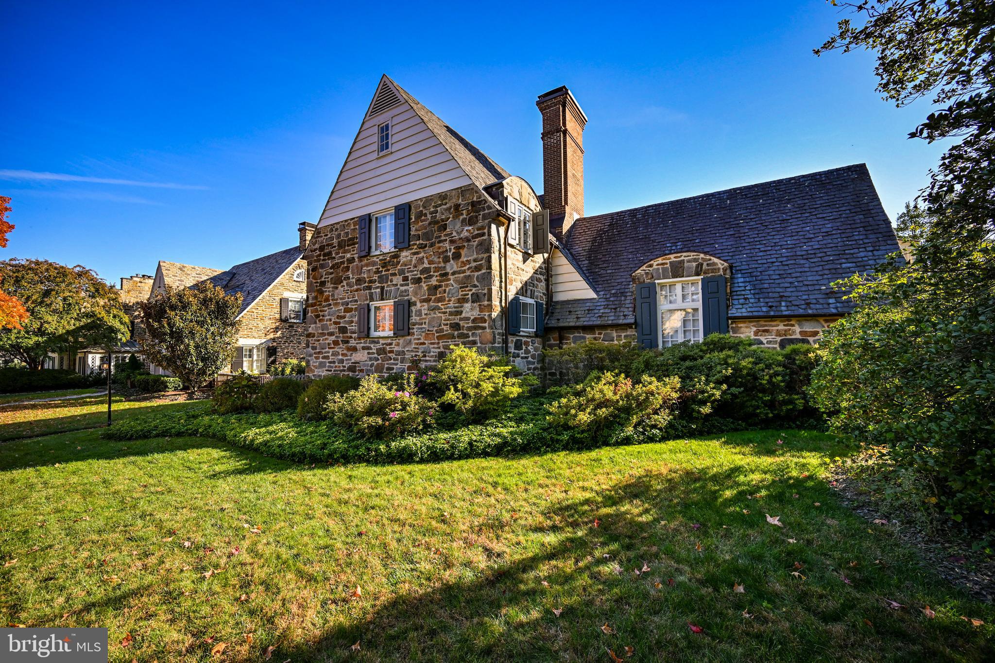 GREATER HOMELAND HISTORIC DISTRICT - Residential
