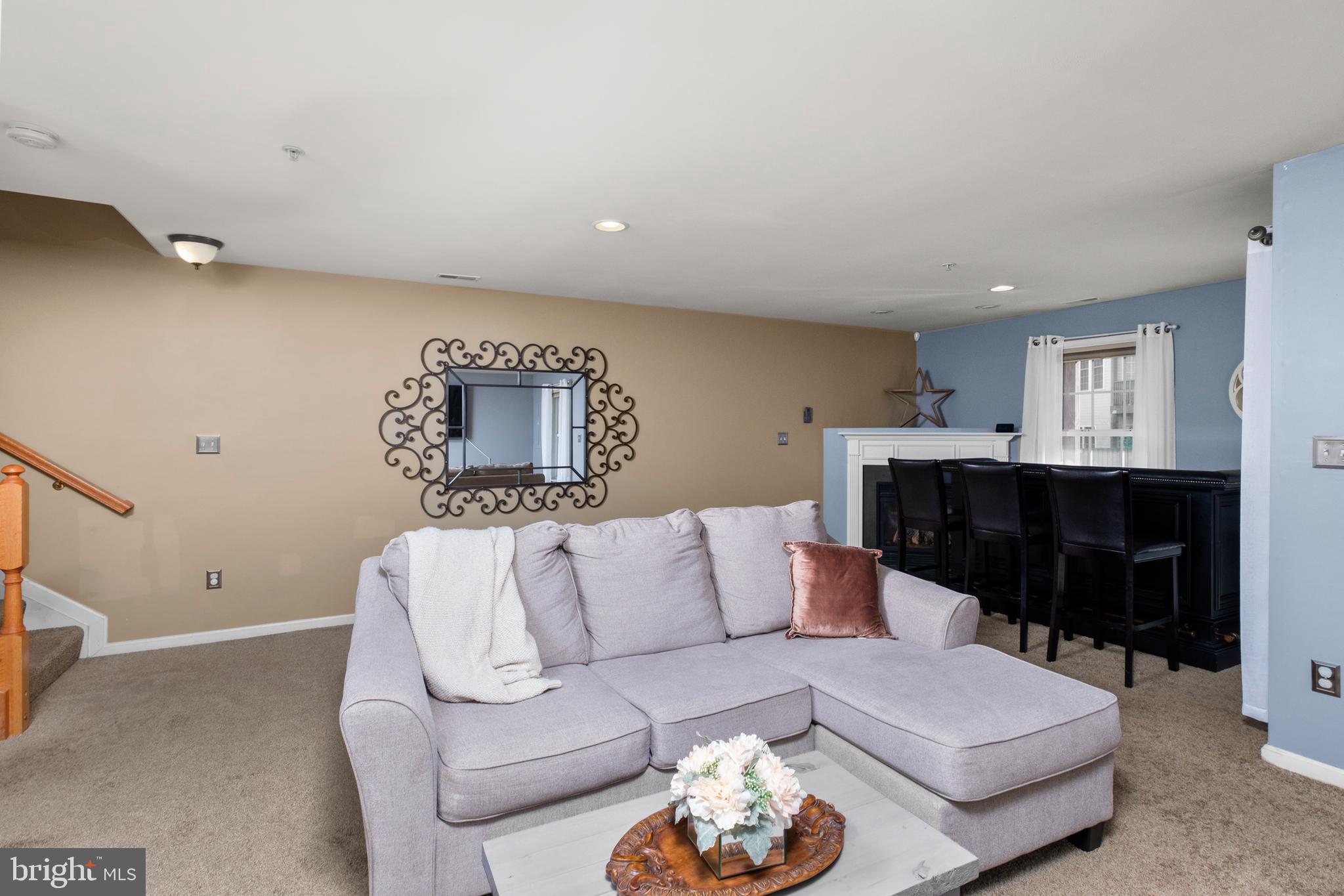 CROFTON FARMS - Residential