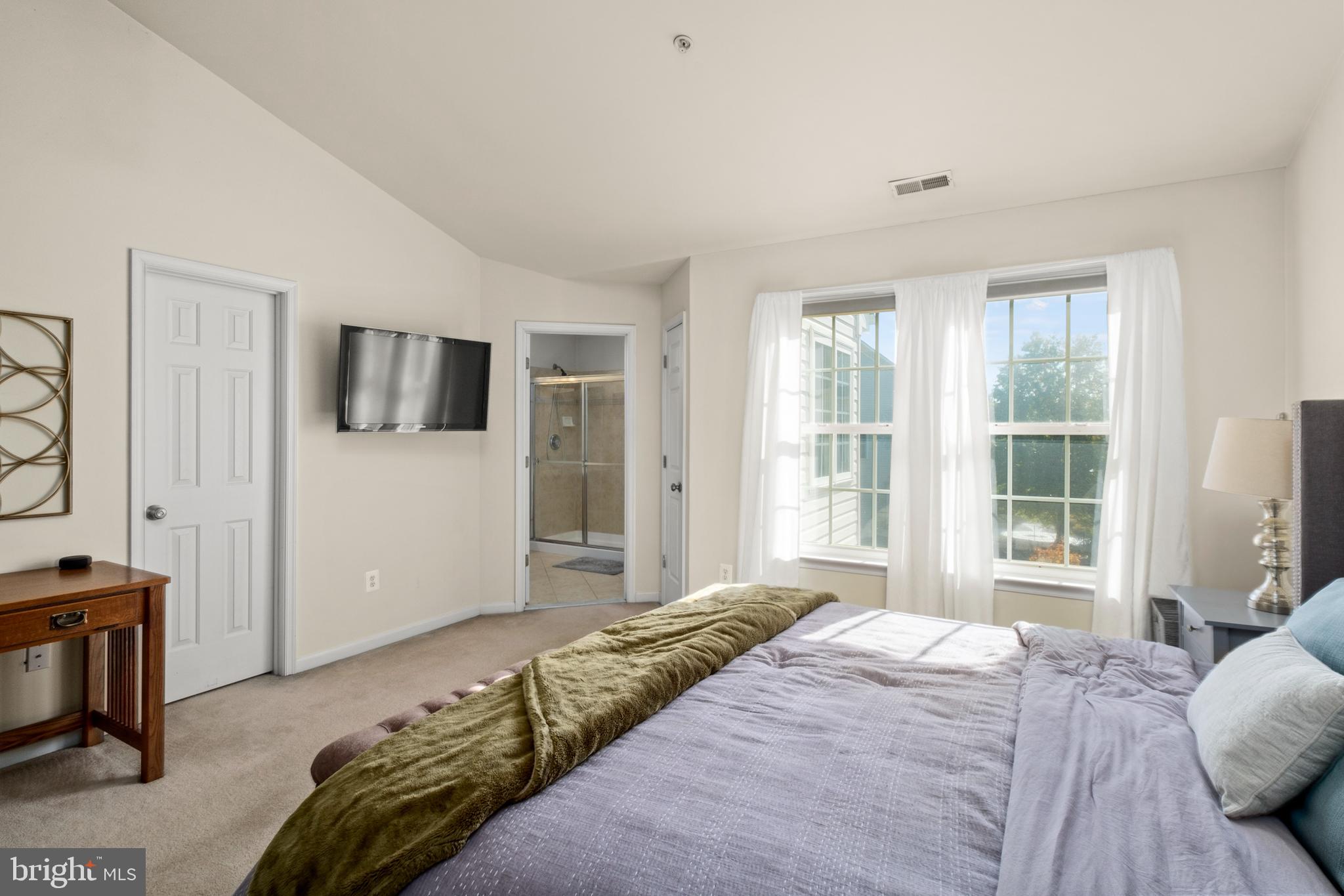 CROFTON FARMS - Residential