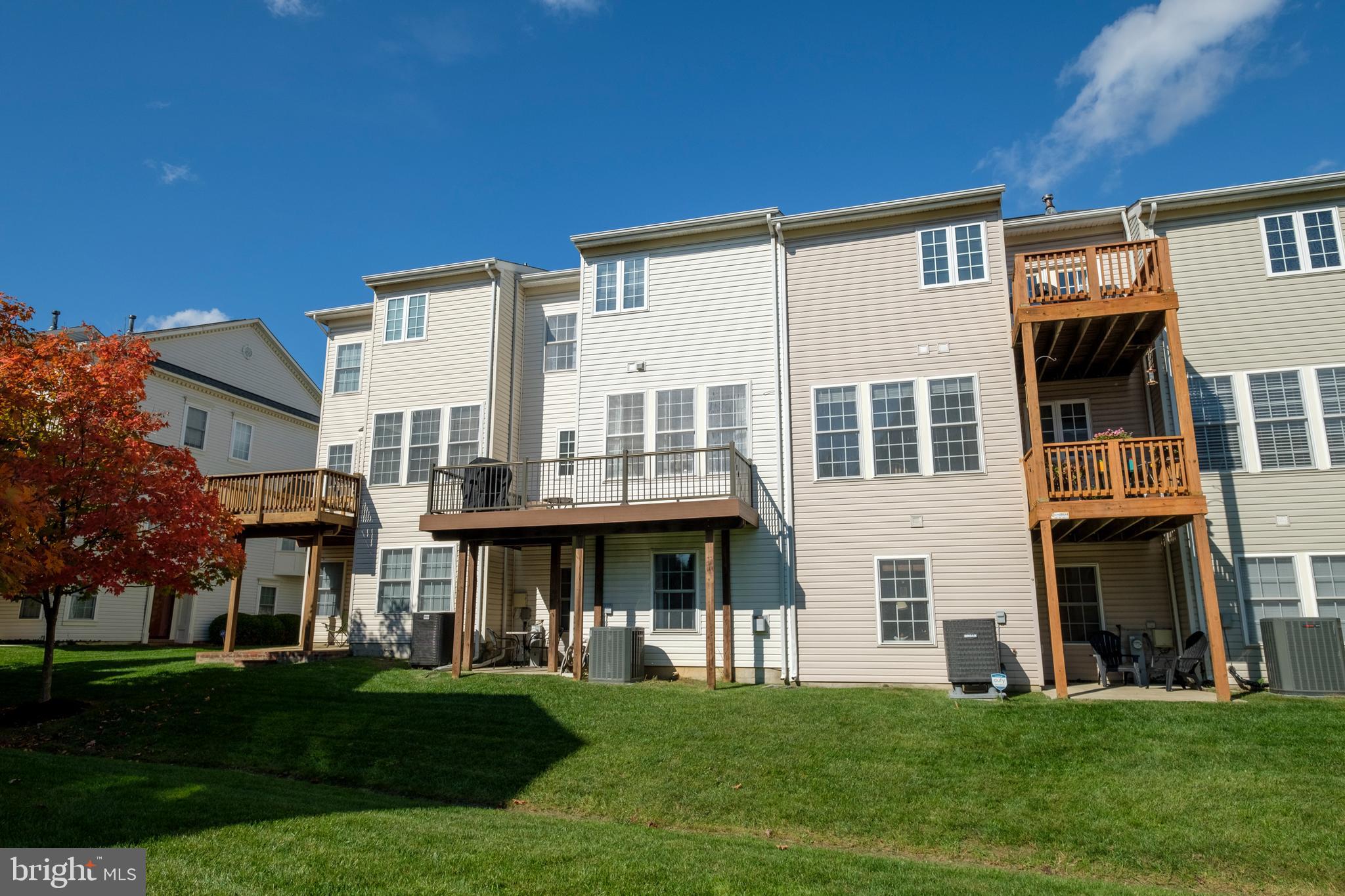 CROFTON FARMS - Residential