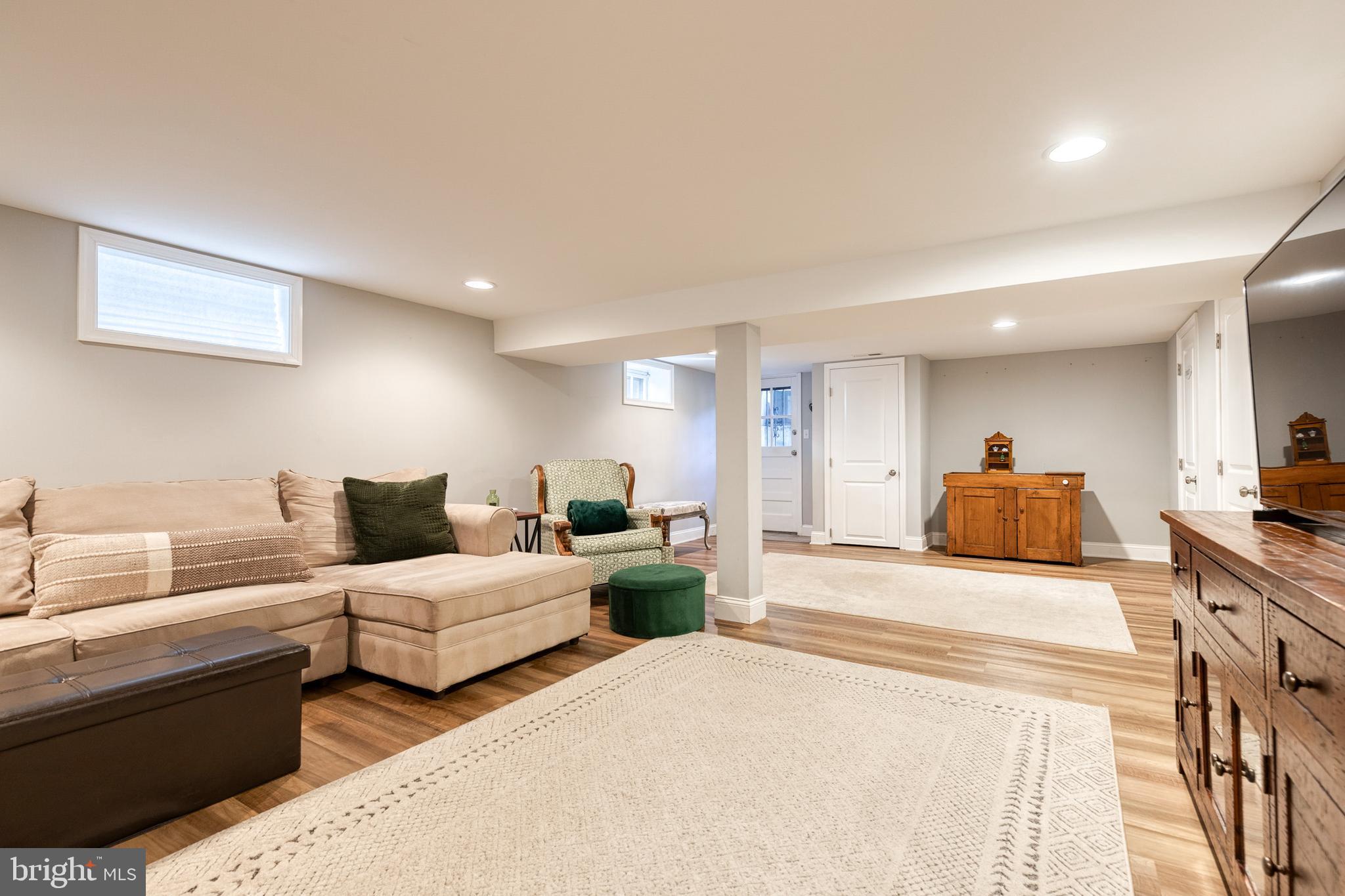 PARKVILLE - Residential