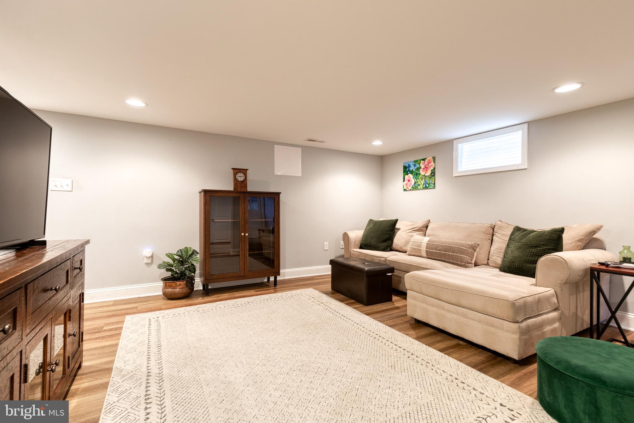 PARKVILLE - Residential