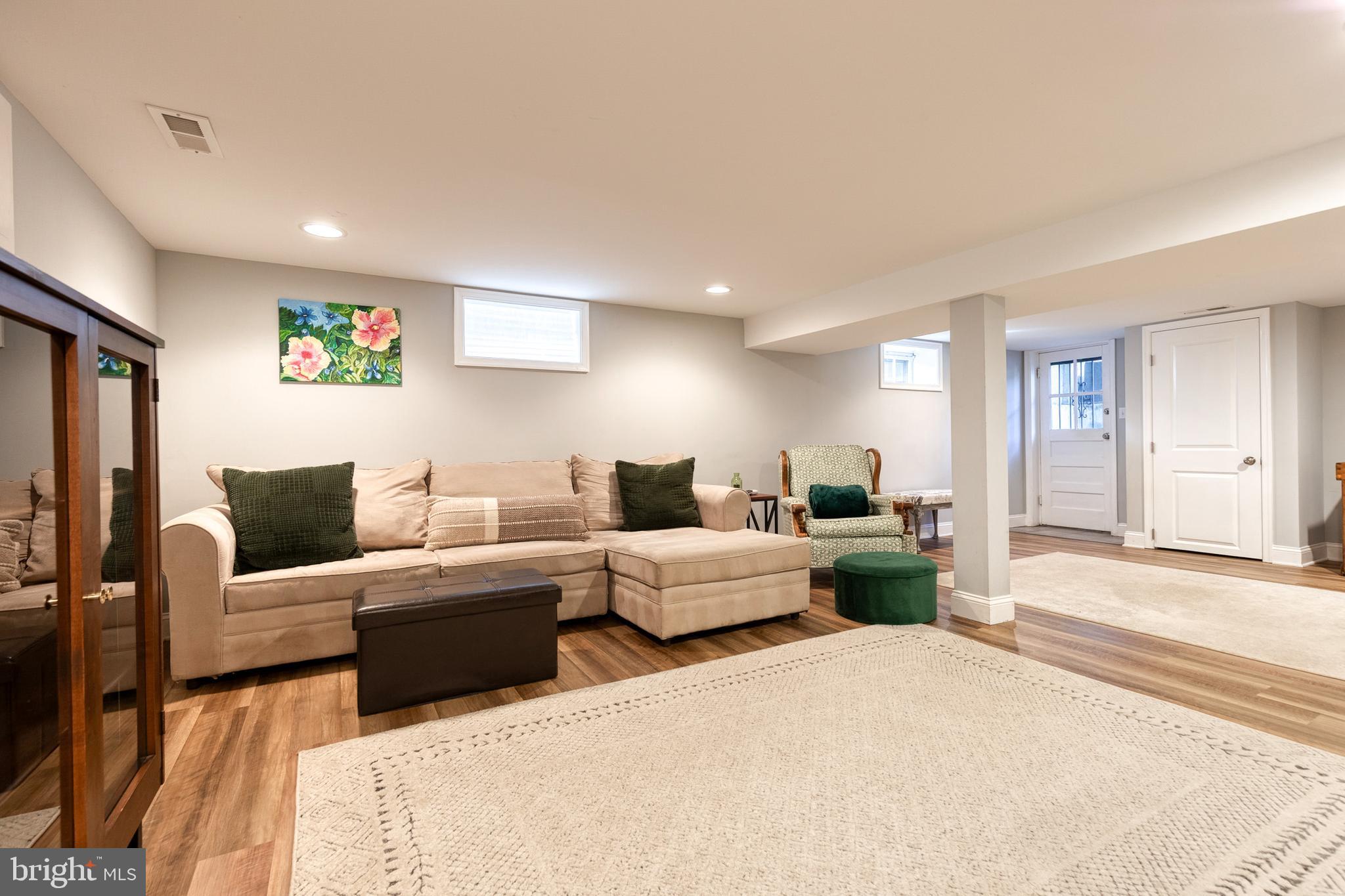 PARKVILLE - Residential