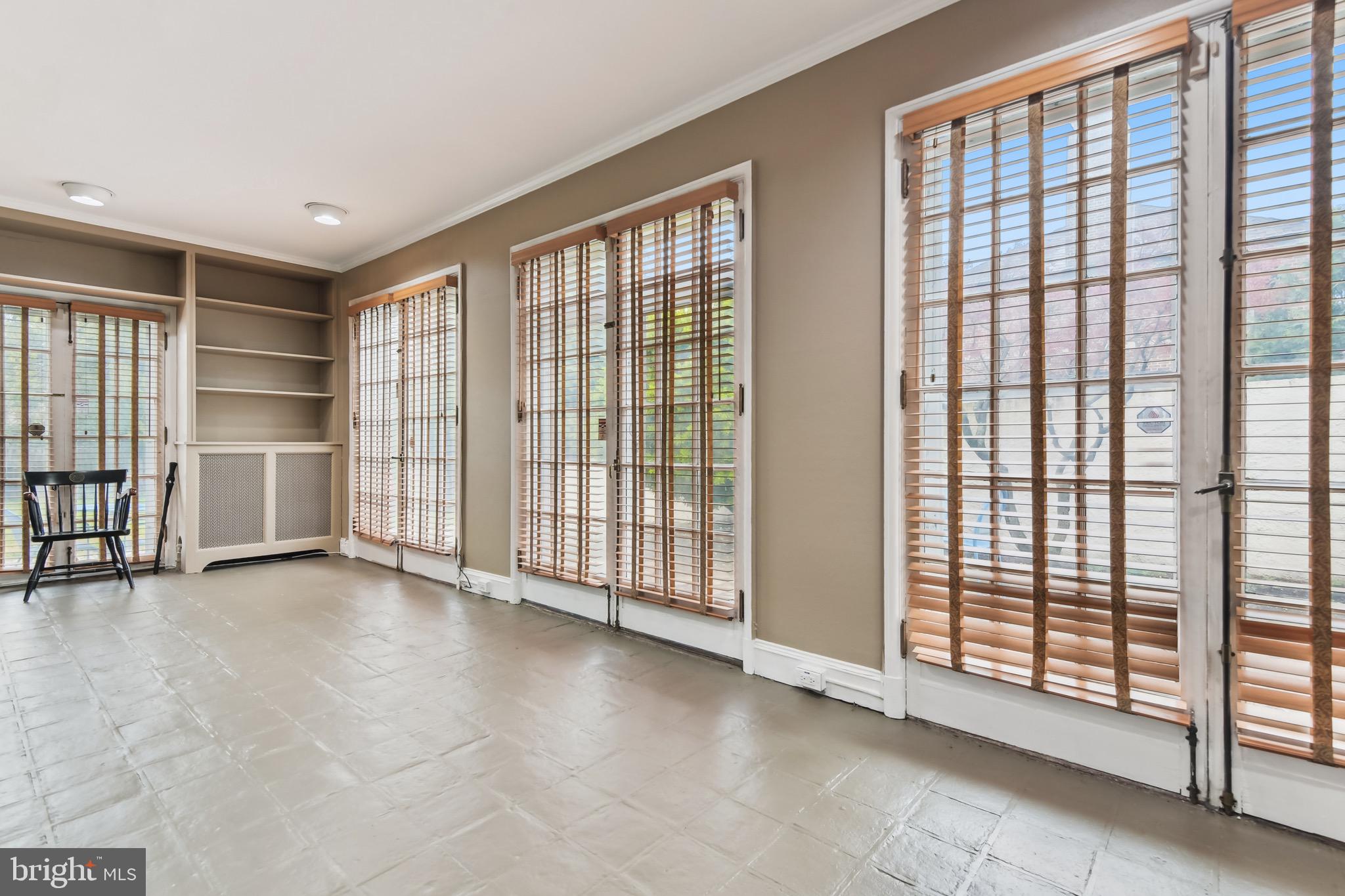 GUILFORD - Residential