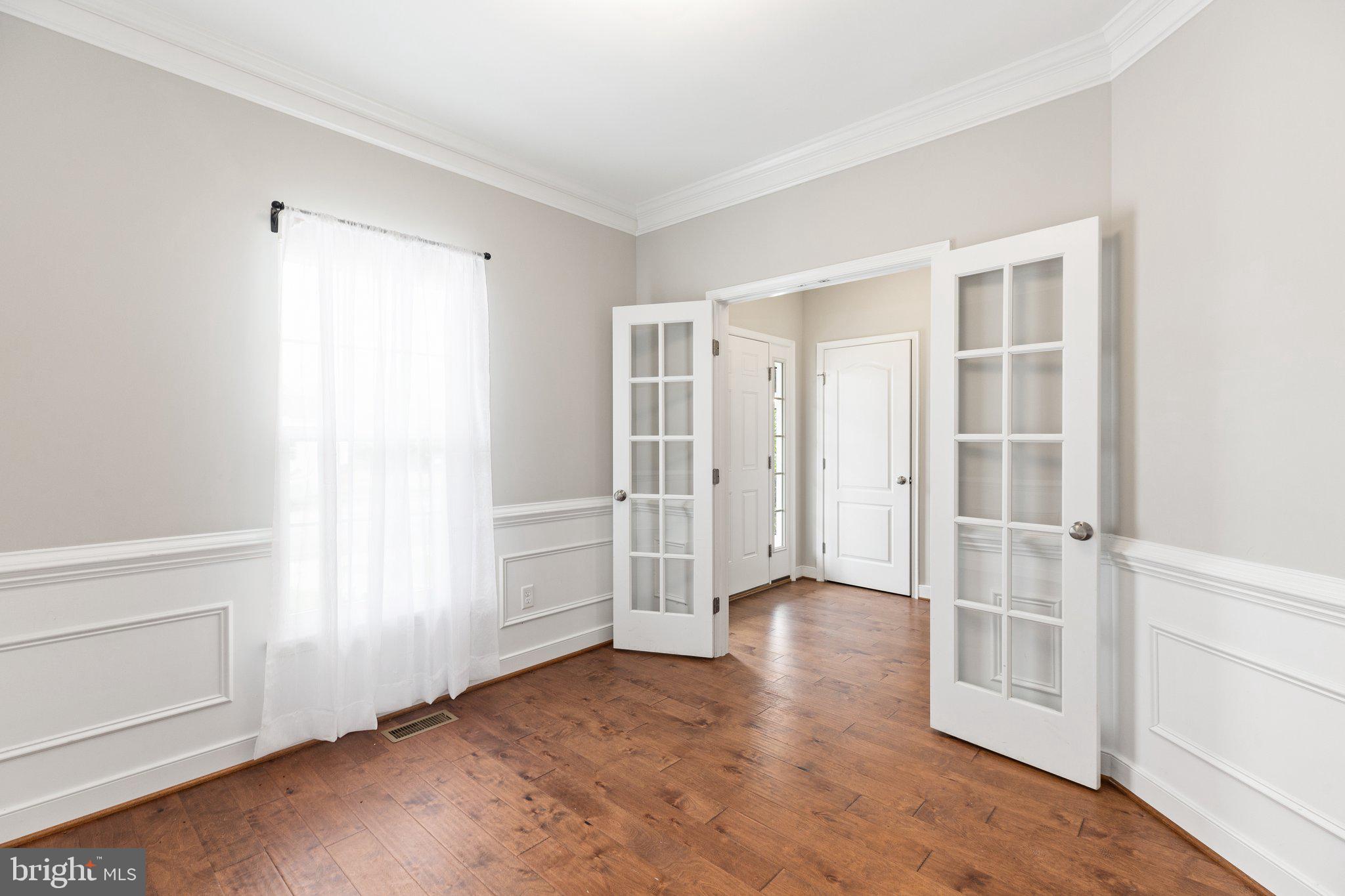 FREDERICKSBURG CITY - Residential Lease