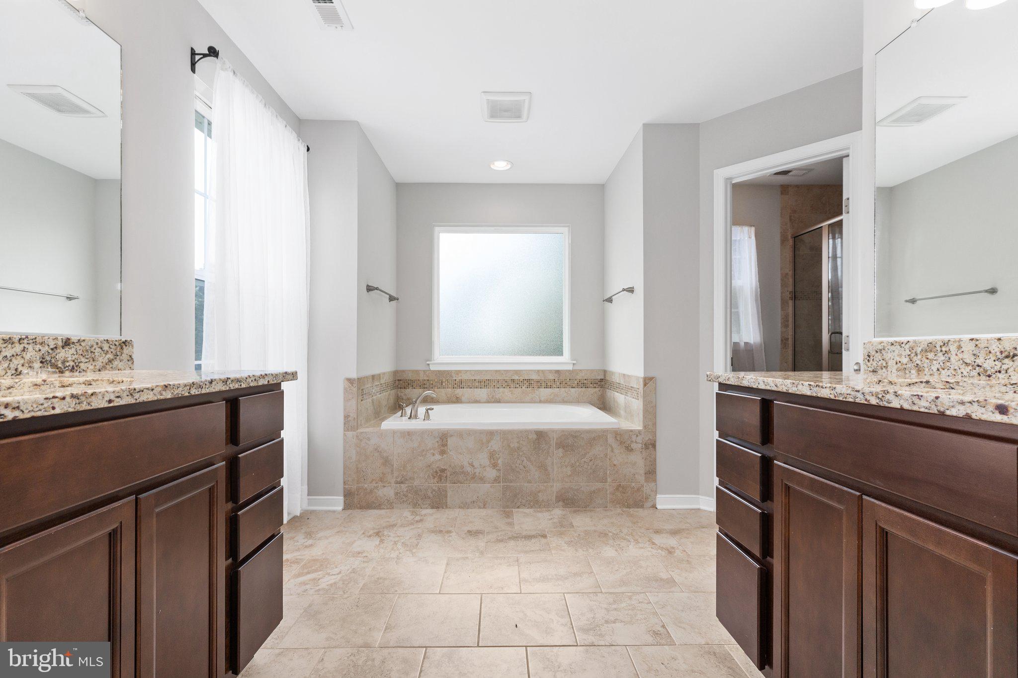 FREDERICKSBURG CITY - Residential Lease