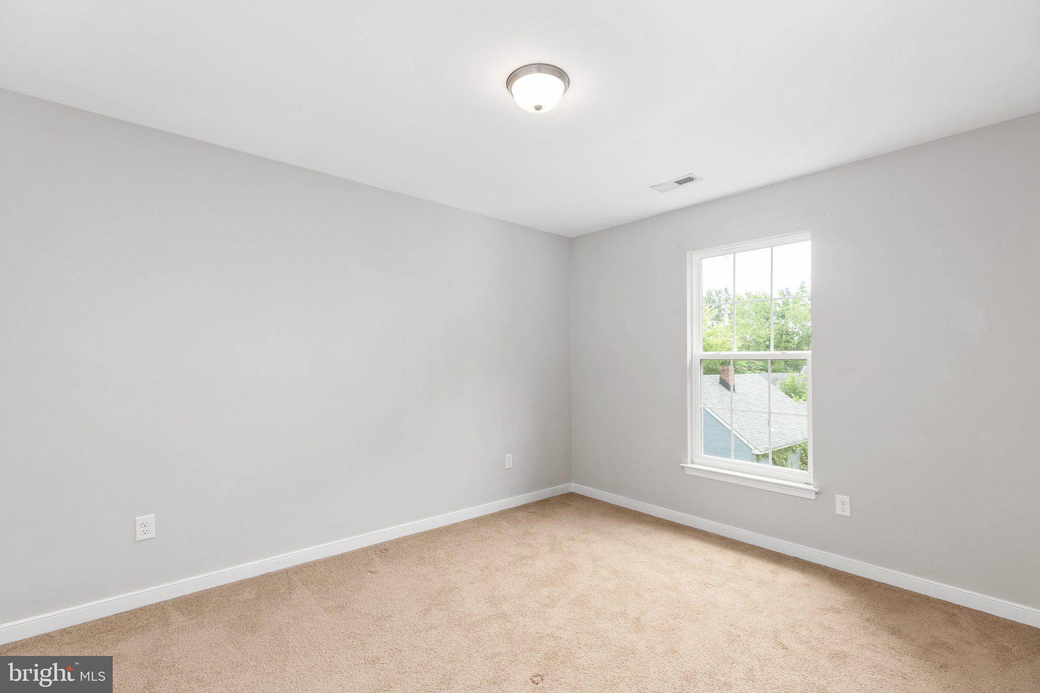 FREDERICKSBURG CITY - Residential Lease