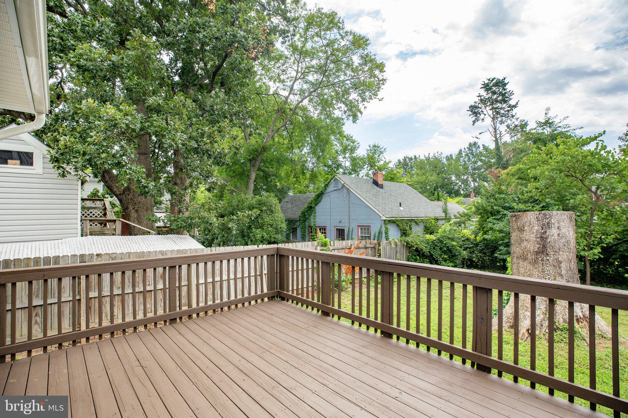 FREDERICKSBURG CITY - Residential Lease