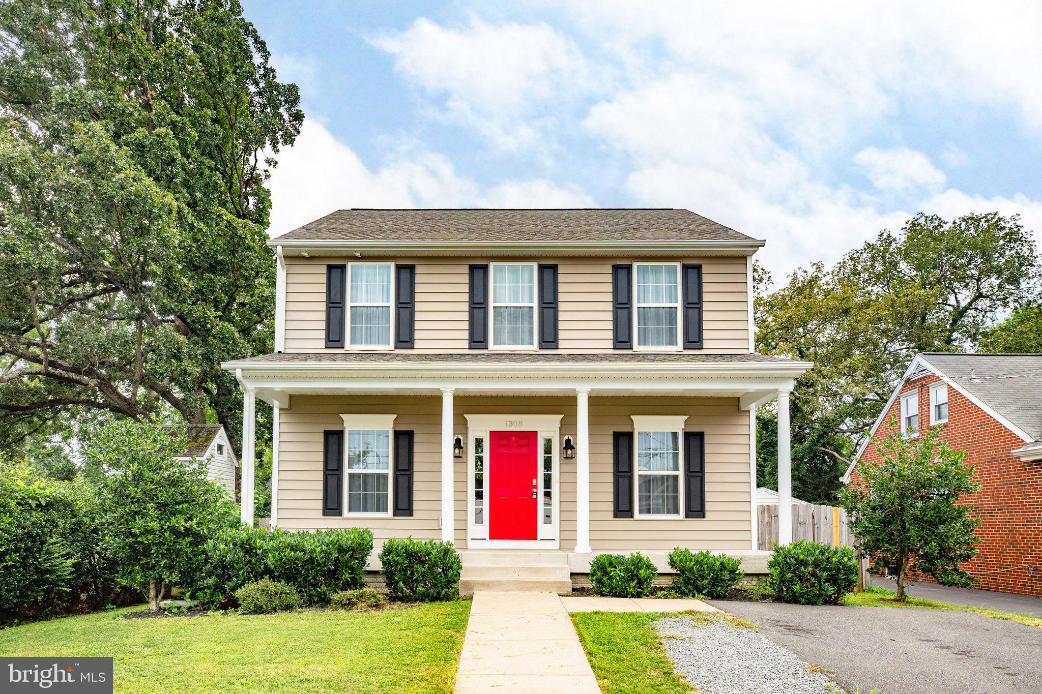 FREDERICKSBURG CITY - Residential Lease