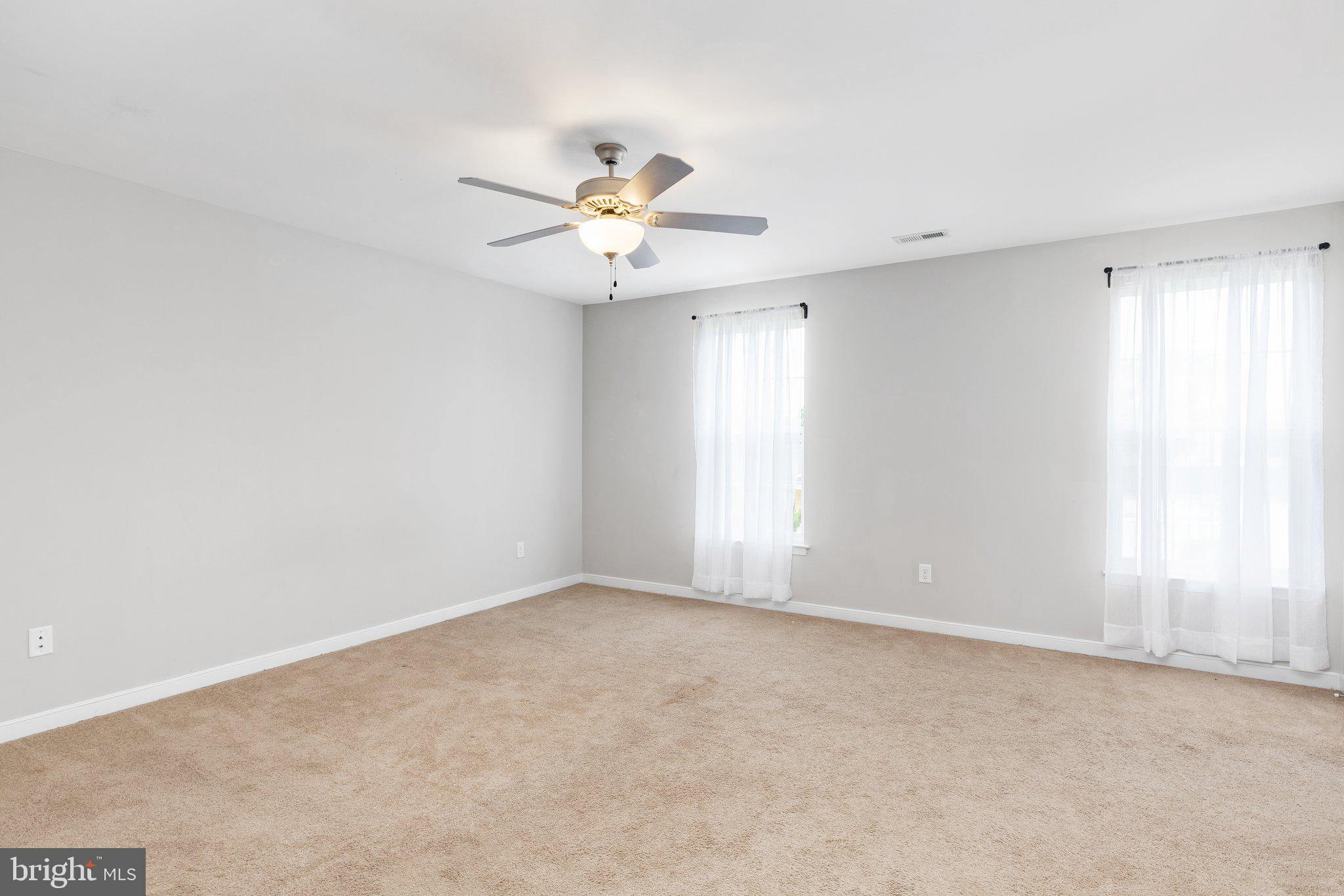 FREDERICKSBURG CITY - Residential Lease