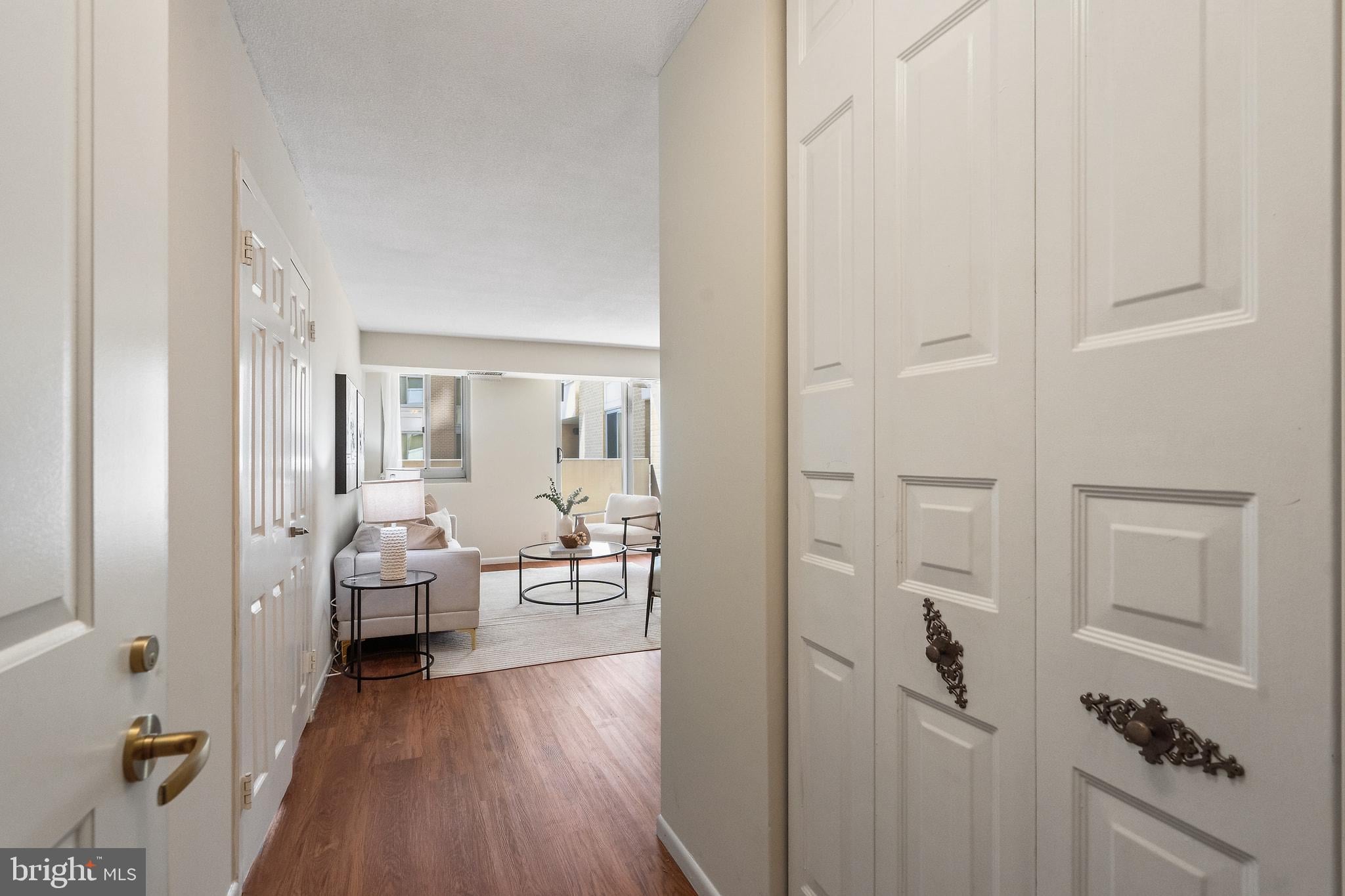4601 N PARK AVENUE 220V