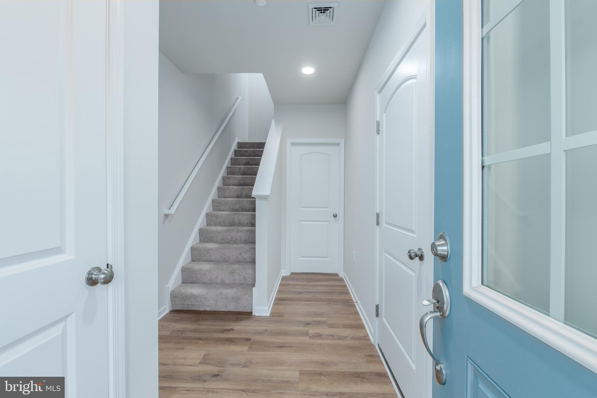 STEEPLECHASE - Residential