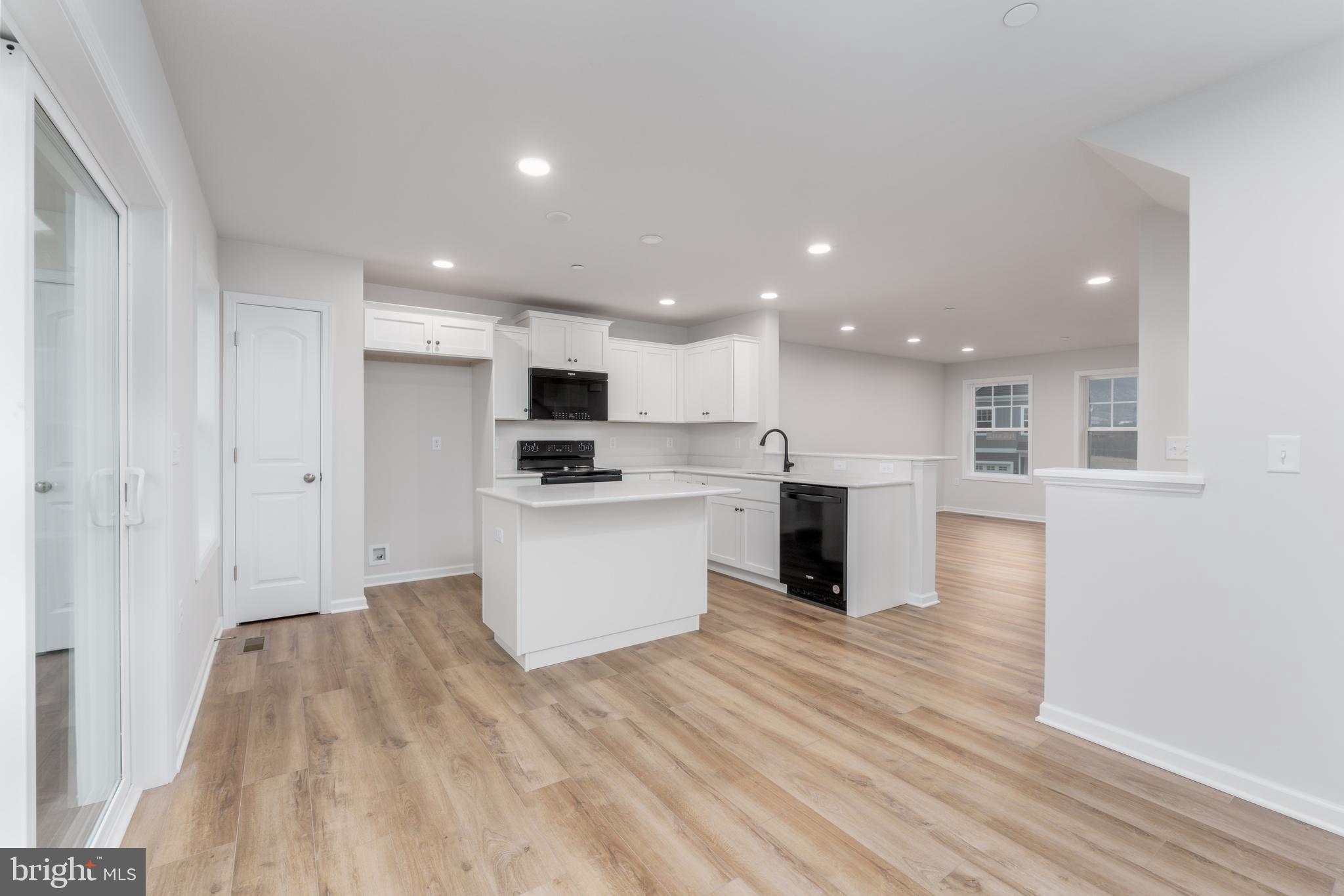 STEEPLECHASE - Residential