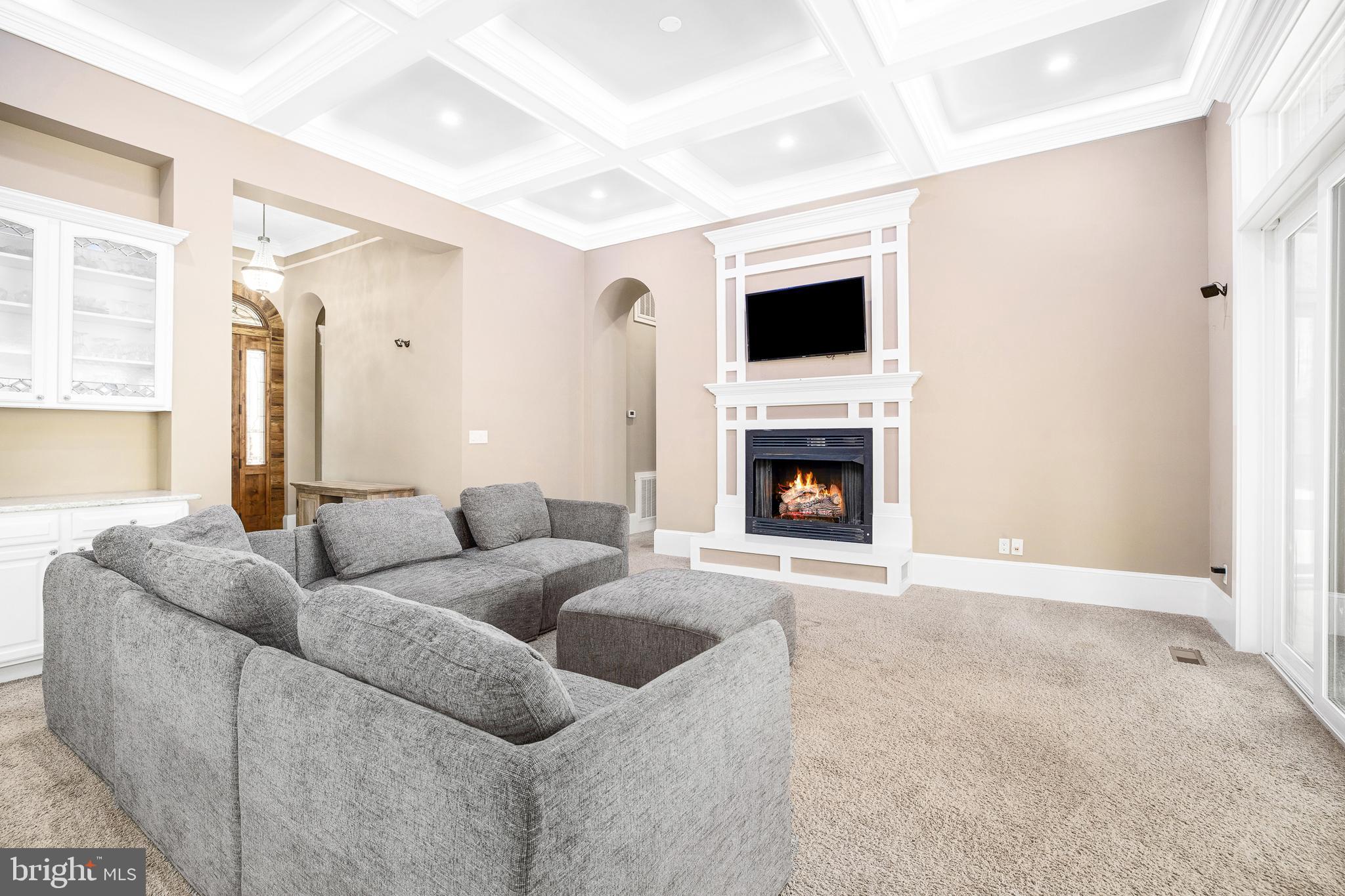 BATTLEFIELD ESTATES - Residential