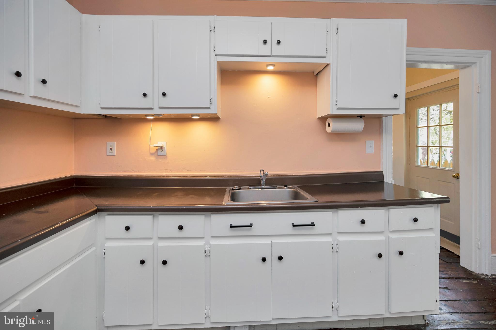 FREDERICKSBURG CITY - Residential Lease