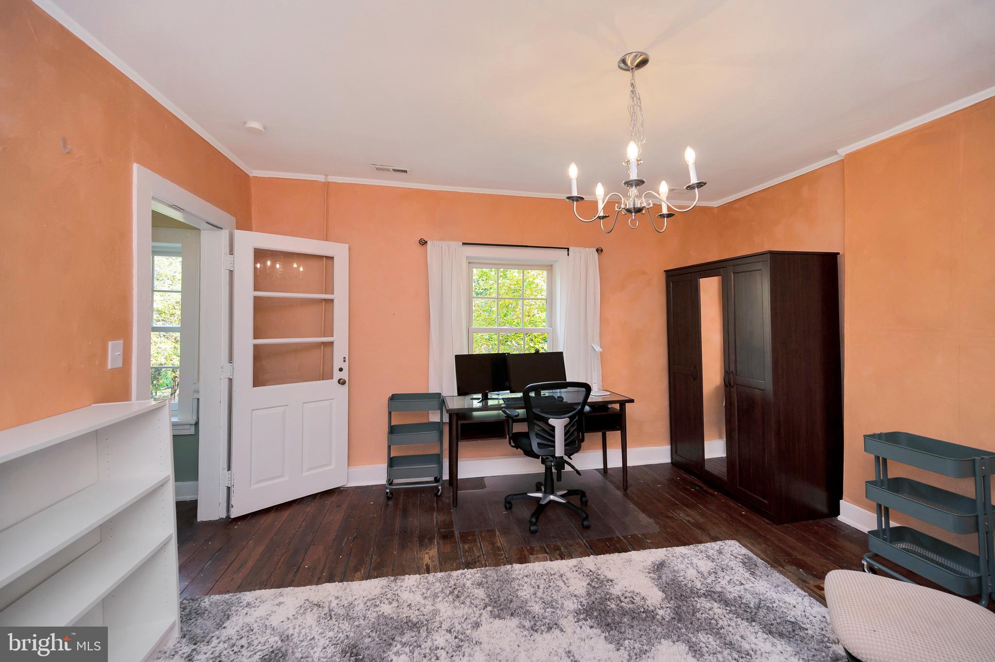 FREDERICKSBURG CITY - Residential Lease