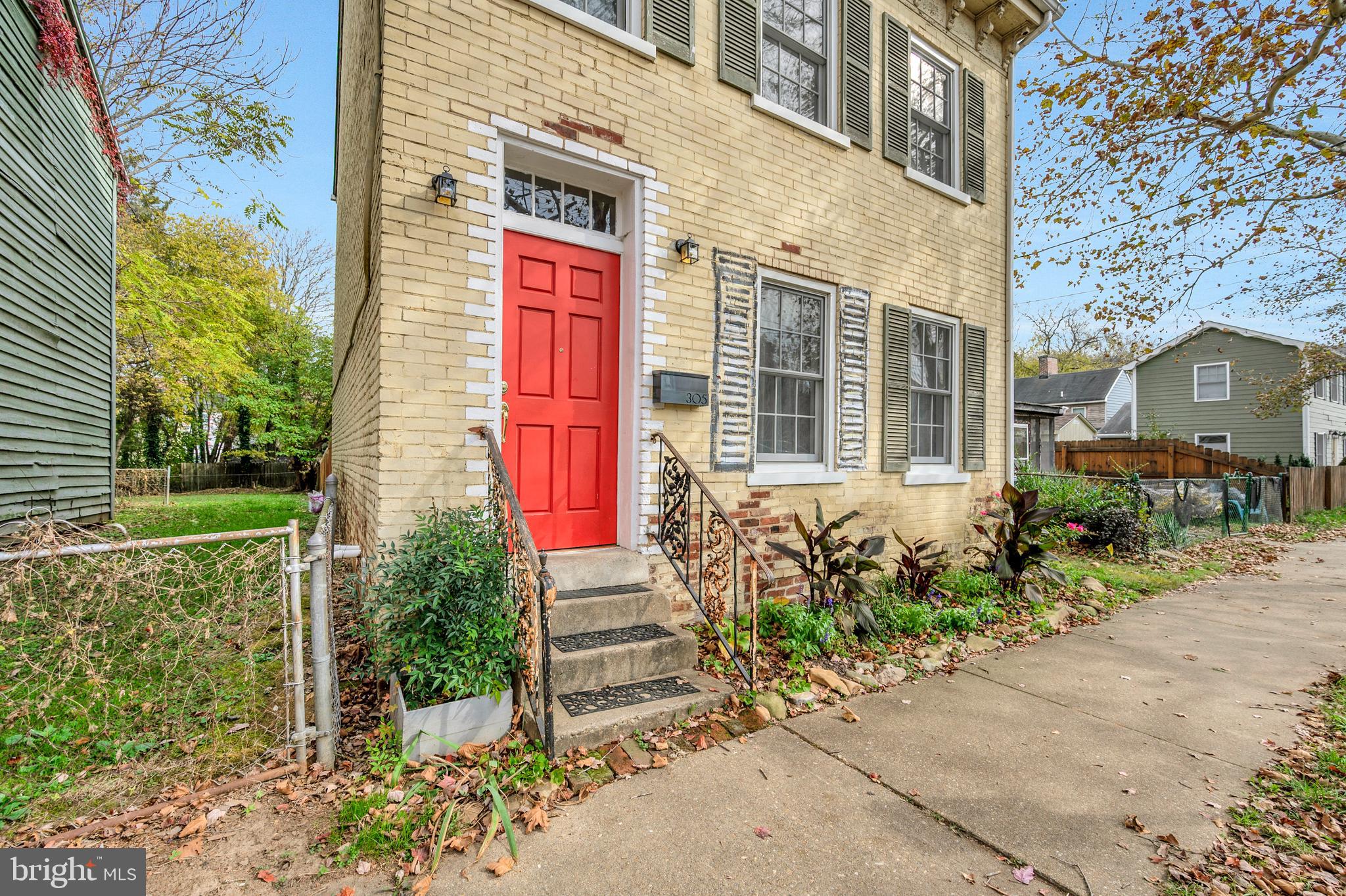 FREDERICKSBURG CITY - Residential Lease