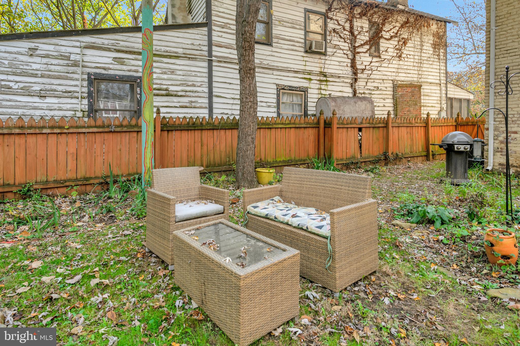 FREDERICKSBURG CITY - Residential Lease