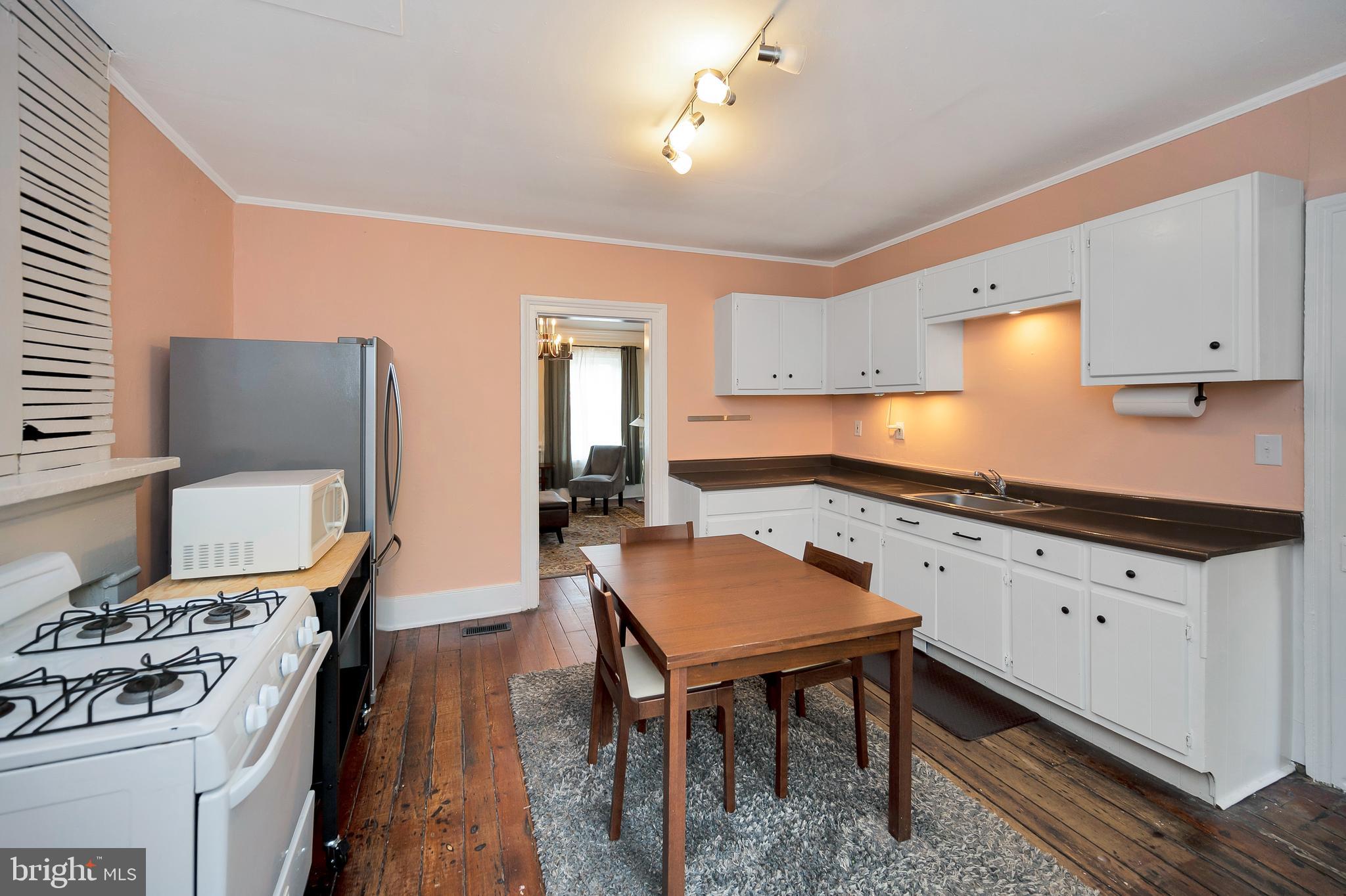 FREDERICKSBURG CITY - Residential Lease