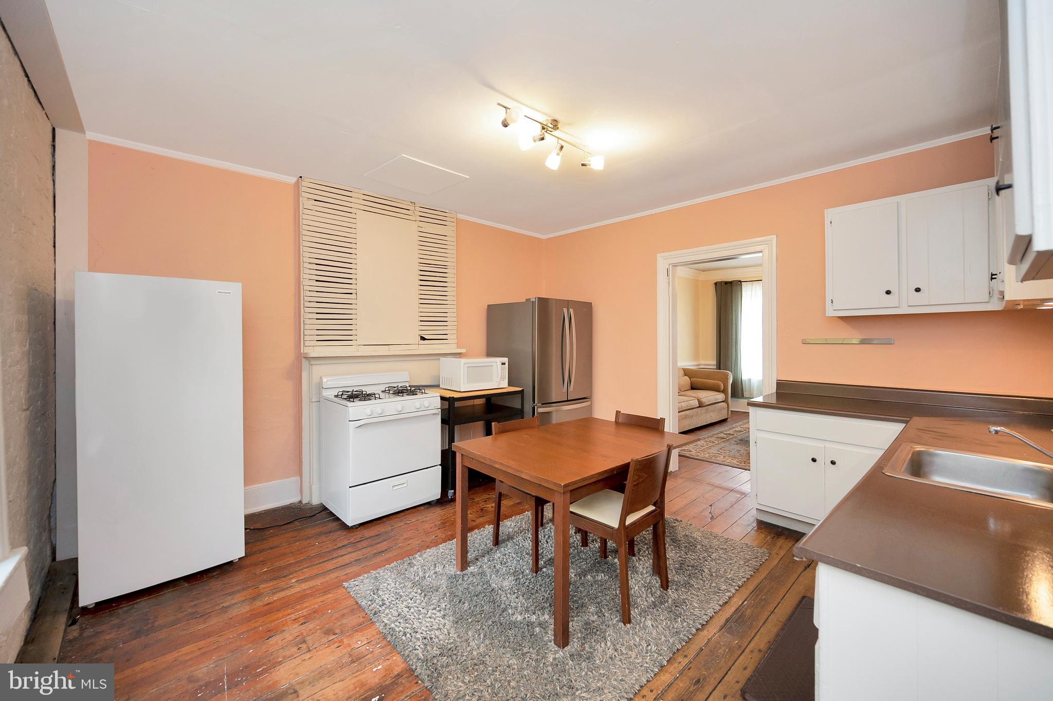 FREDERICKSBURG CITY - Residential Lease