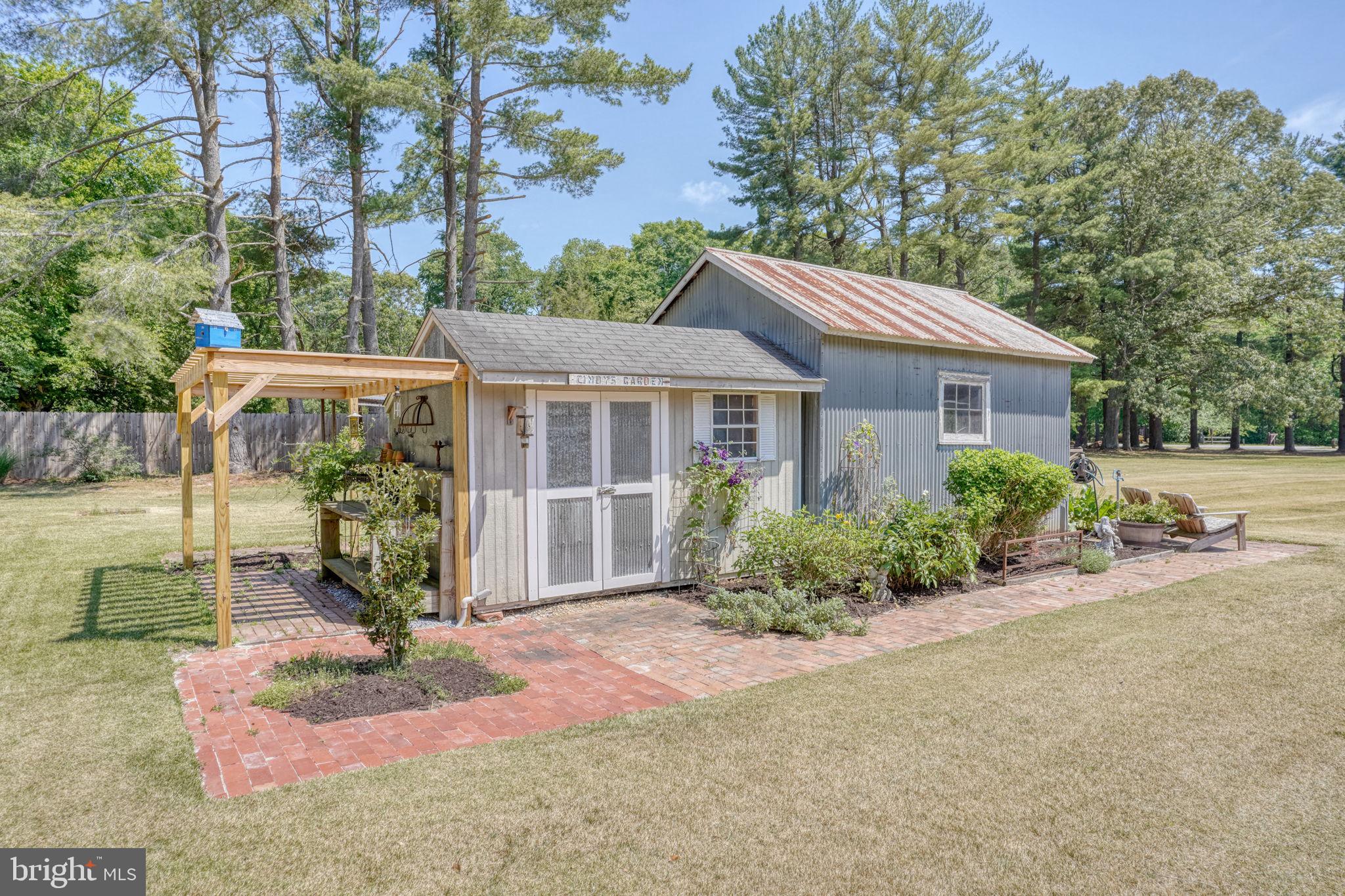 DENTON AREA - Residential