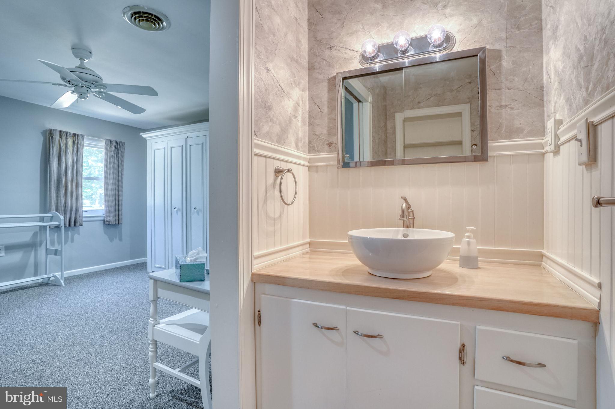 DENTON AREA - Residential
