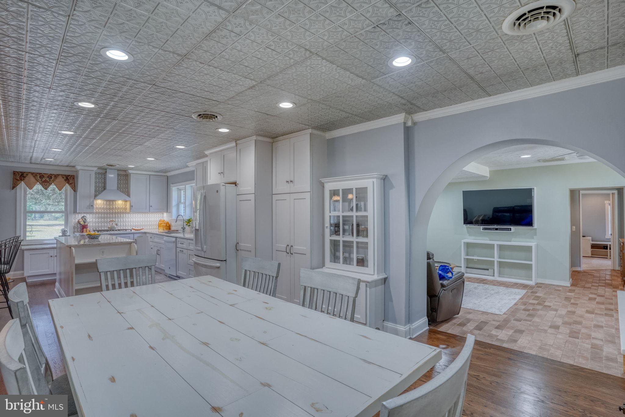 DENTON AREA - Residential